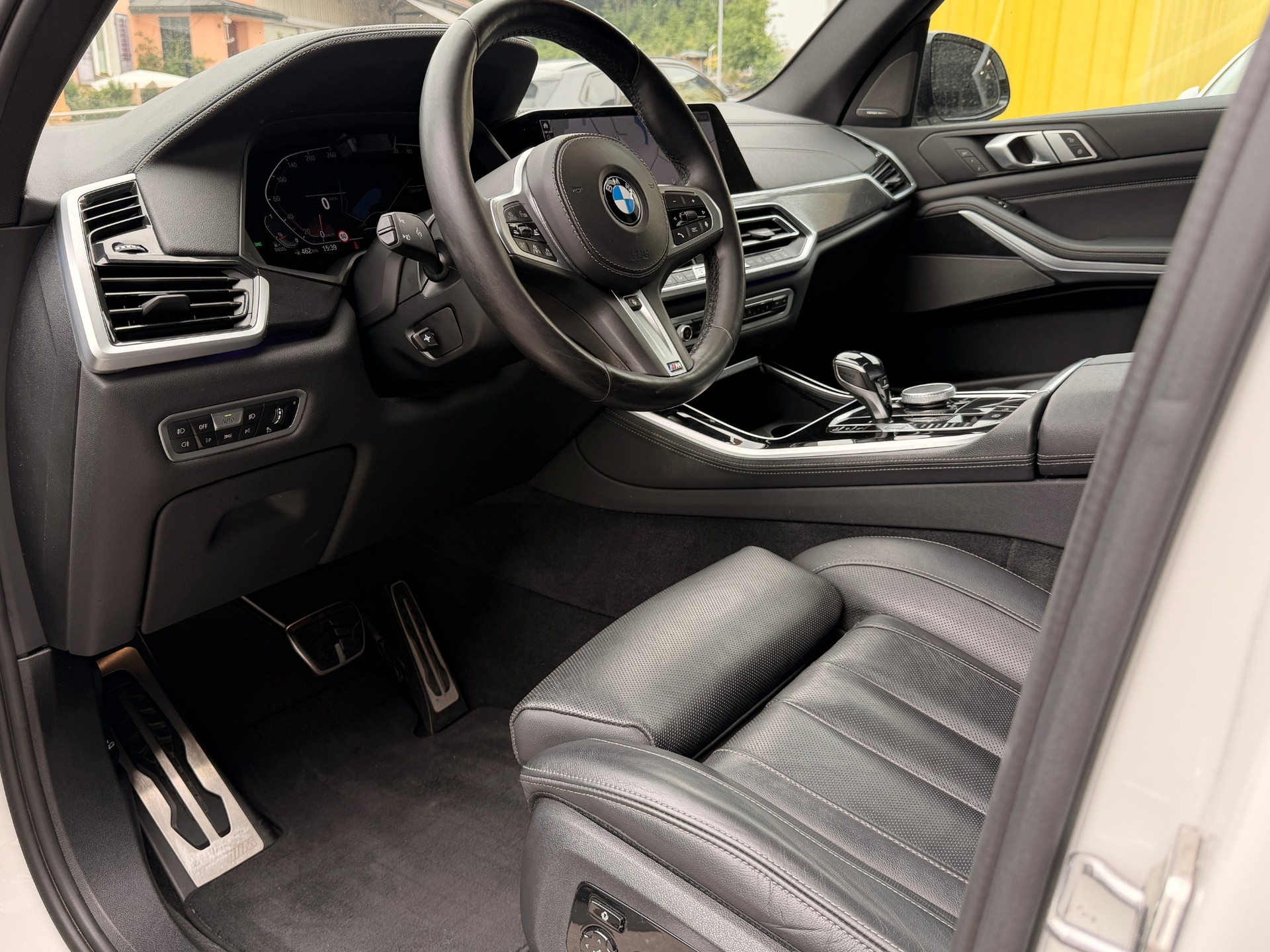 BMW X5 xDrive 48V 30d M Sport Steptronic-image-14