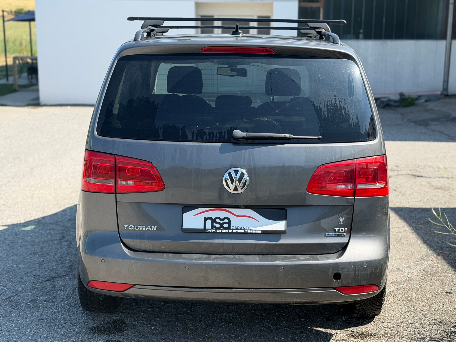 VW Touran 1.6 TDI BlueMotion Technology Cup-image-3