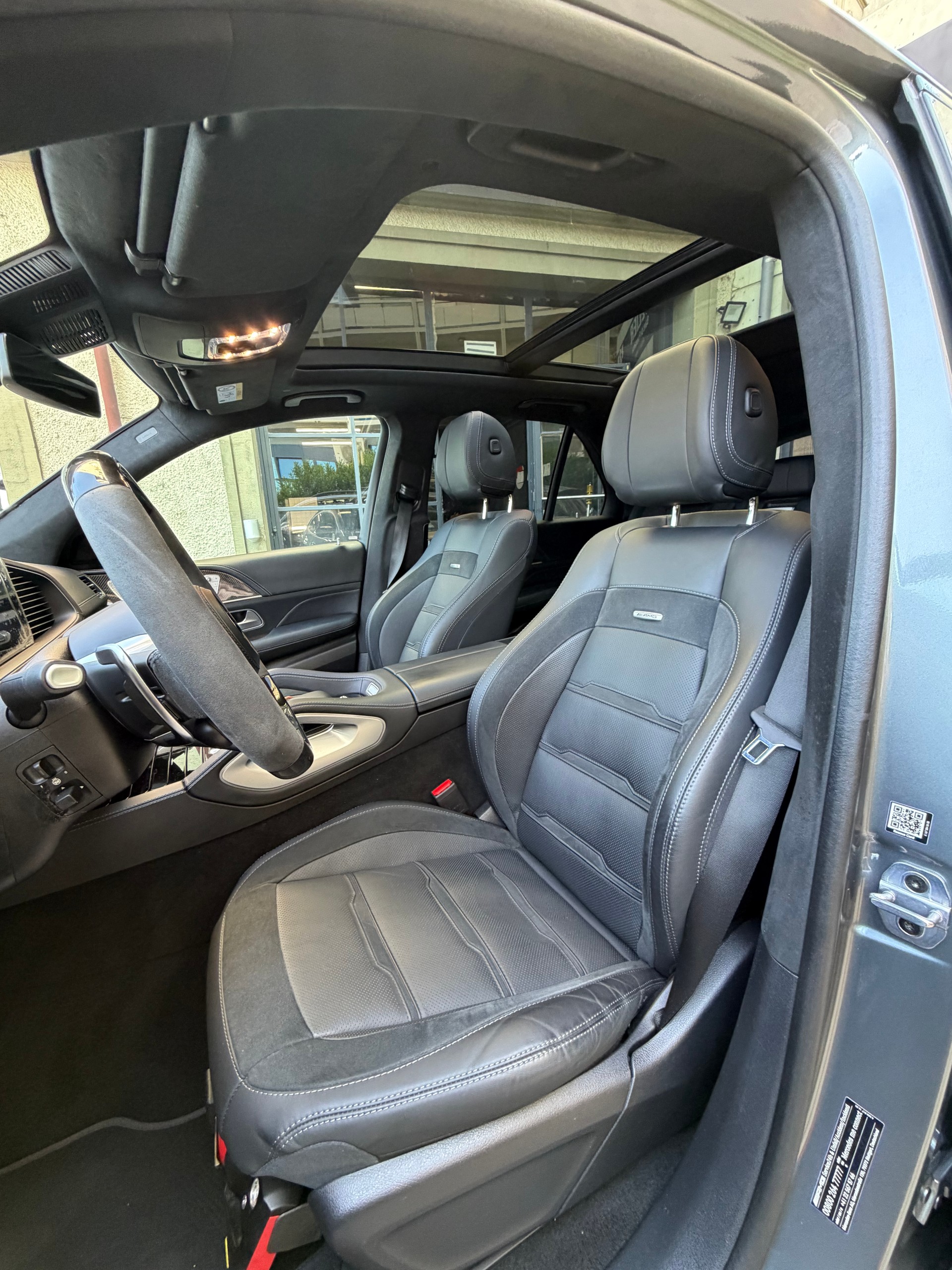MERCEDES-BENZ GLE 63 S AMG 4Matic+ 9G-Speedshift-image-4