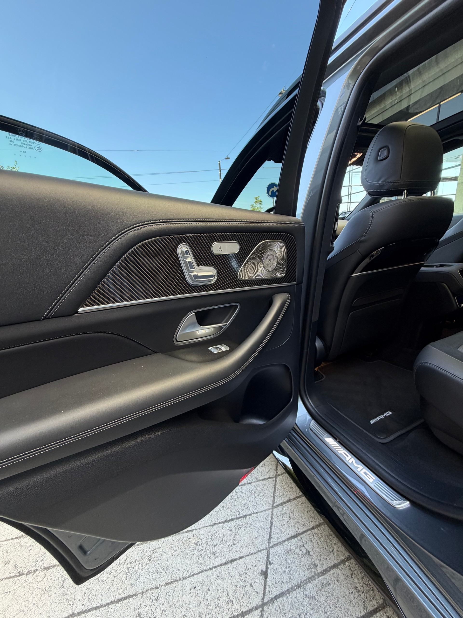 MERCEDES-BENZ GLE 63 S AMG 4Matic+ 9G-Speedshift-image-8