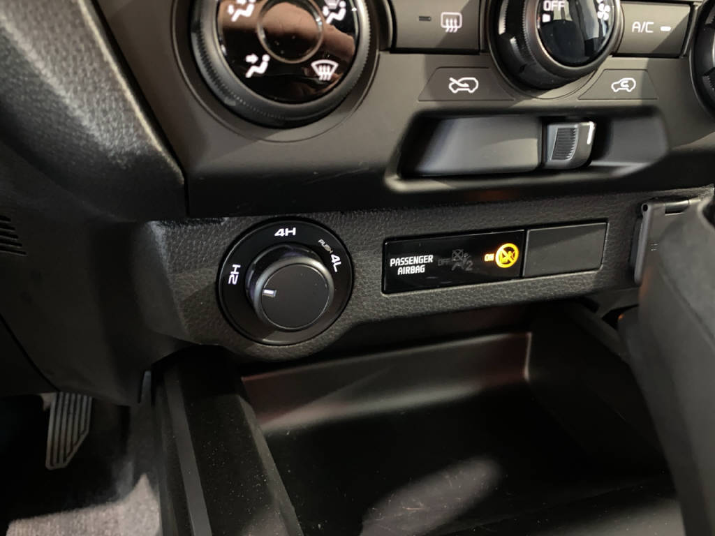 ISUZU D-Max Crew Pick-up 1.9 DDi N60 BB+ 4x4 Kasten Faba-image-24