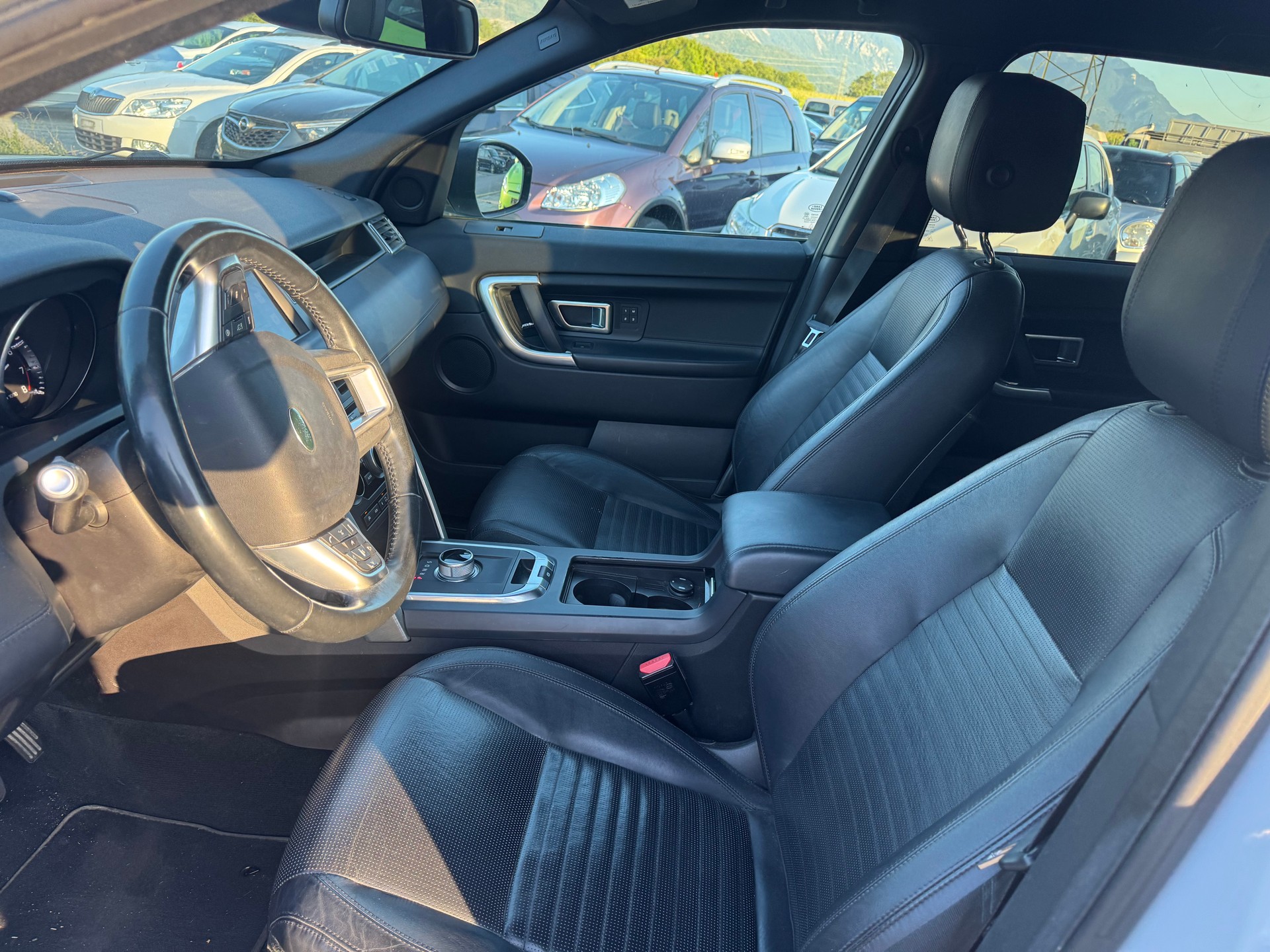 LAND ROVER Discovery Sport 2.0 Si4 Pure AT9-image-11
