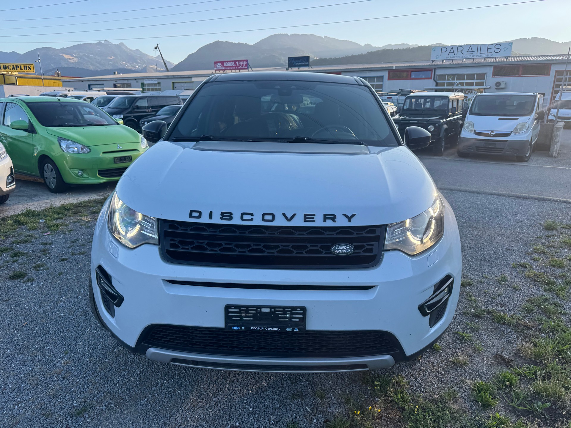 LAND ROVER Discovery Sport 2.0 Si4 Pure AT9-image-3