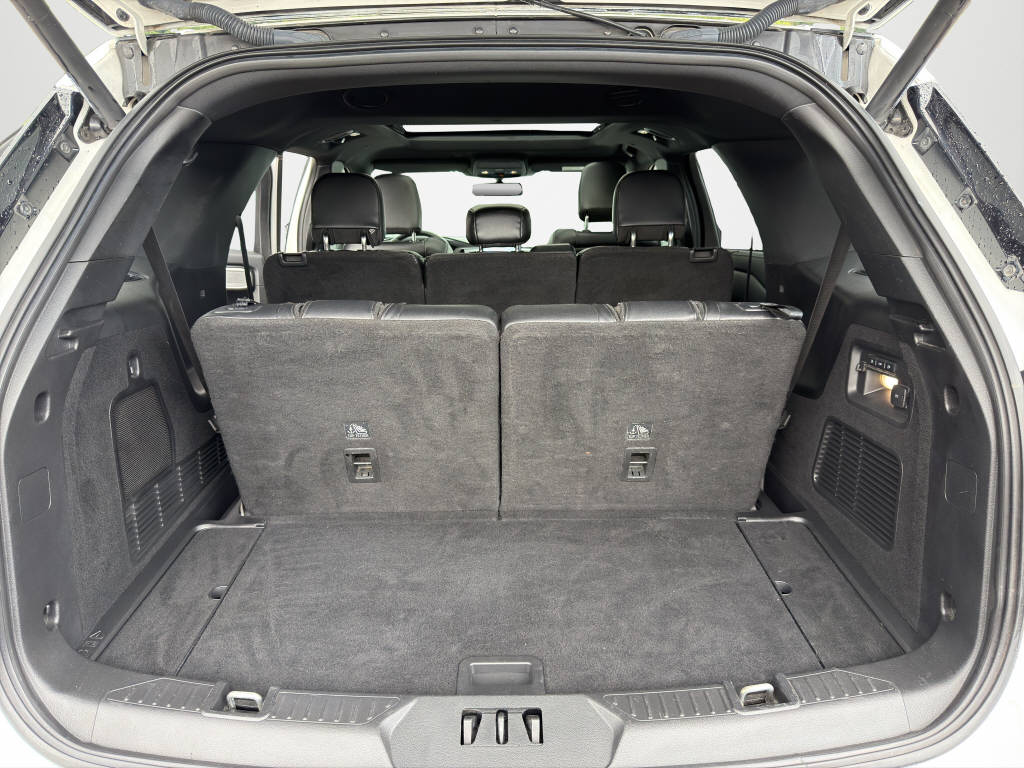 FORD Explorer 3.0 V6 Plug-in Hybrid ST-Line-image-15