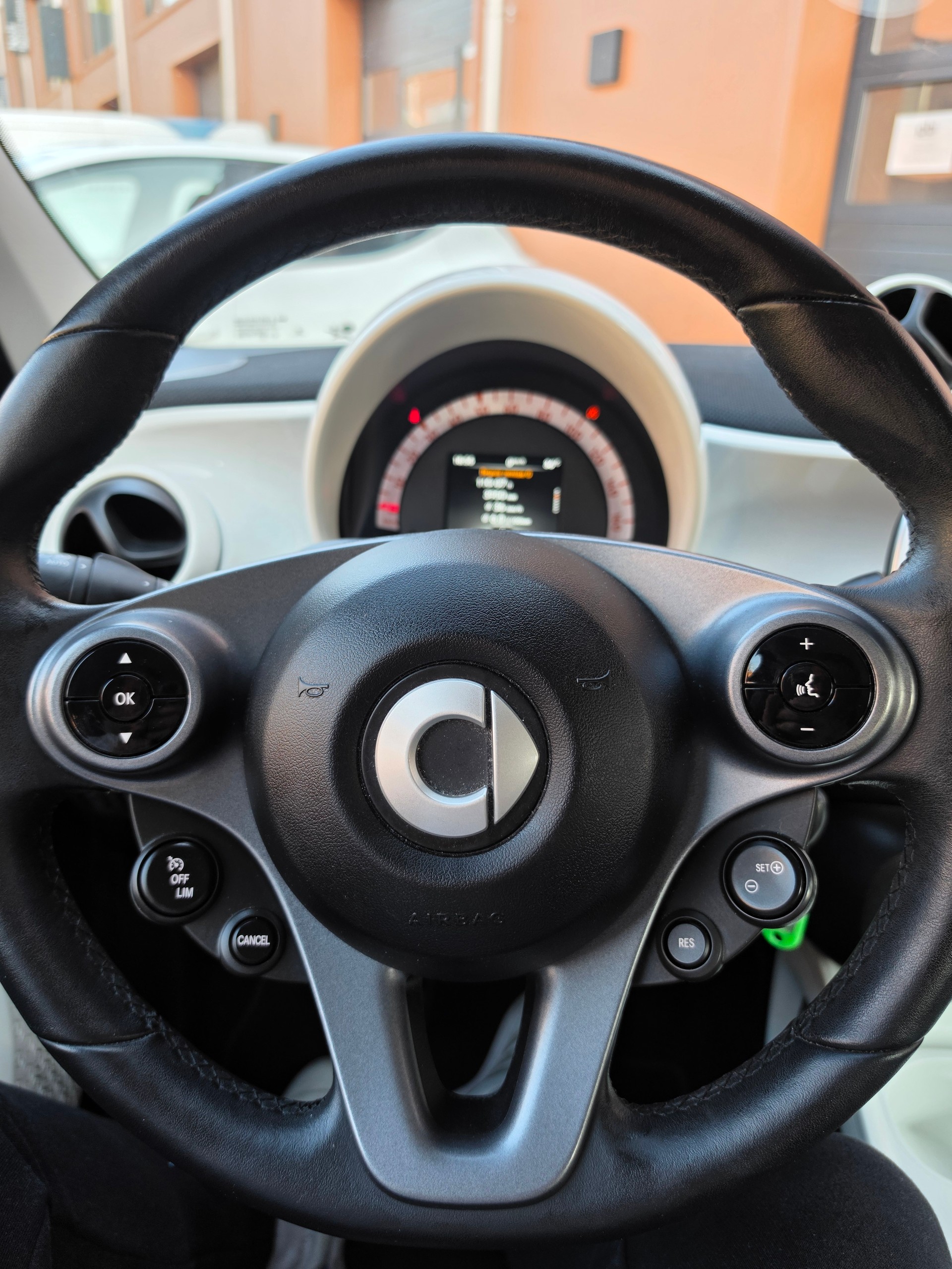 SMART forfour passion twinmatic-image-13
