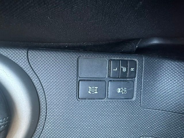 TOYOTA UrbanCruiser 1.4 D-4D Linea Luna 4WD-image-15