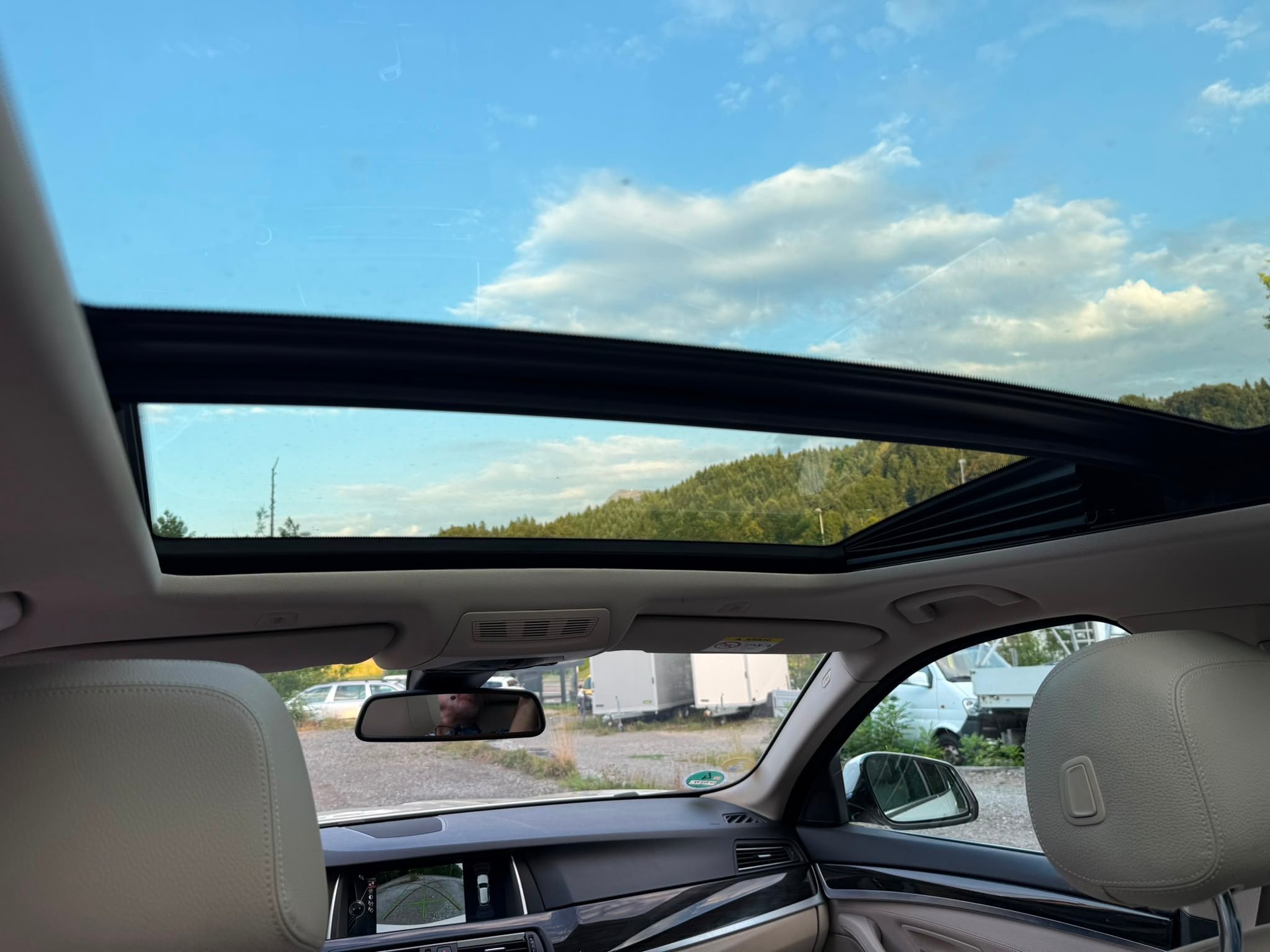 BMW 530d Touring xDrive Steptronic-image-9