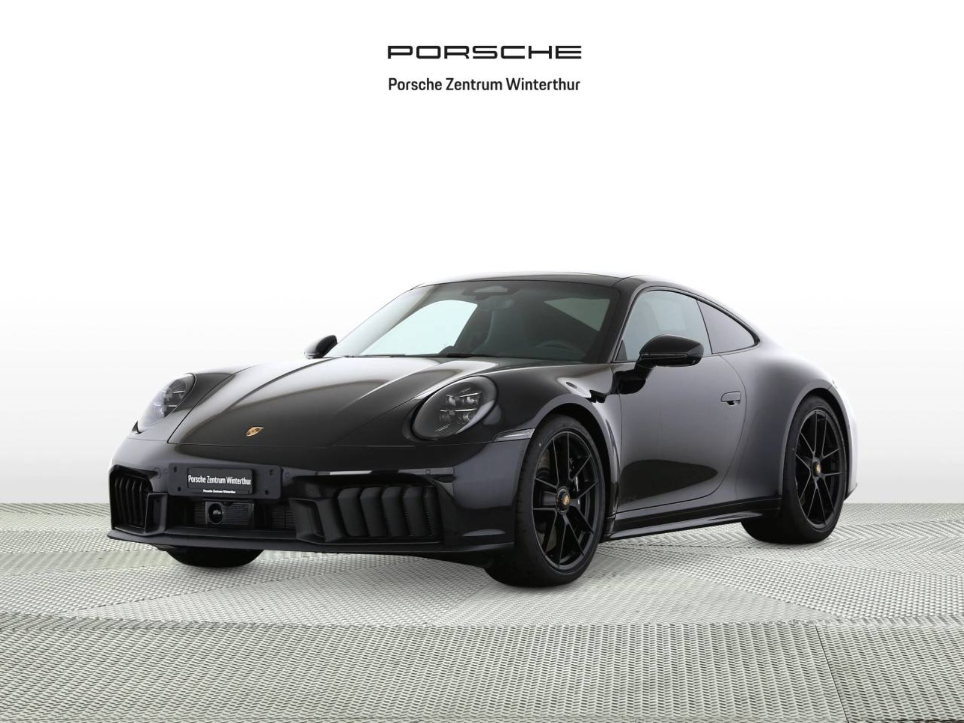 PORSCHE 911 Carrera 4 GTS-image-0