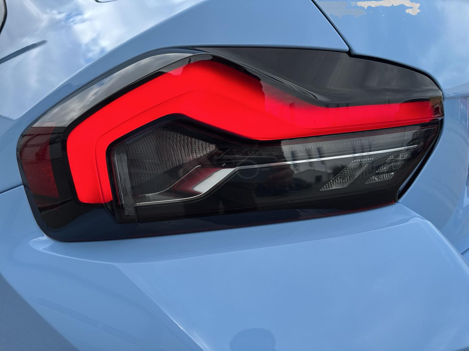 BMW M2 Coupé (CH)-image-19