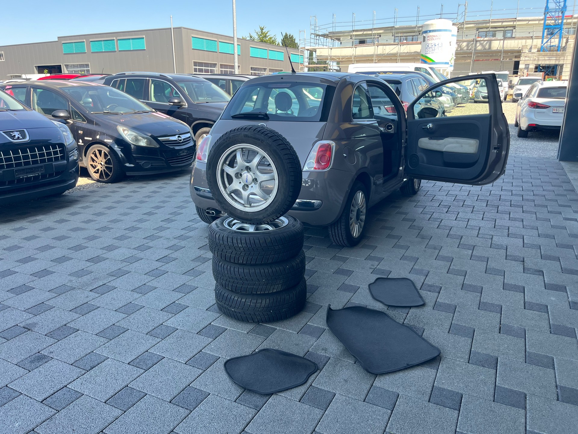 FIAT 500 1.3 JTD Lounge-image-11