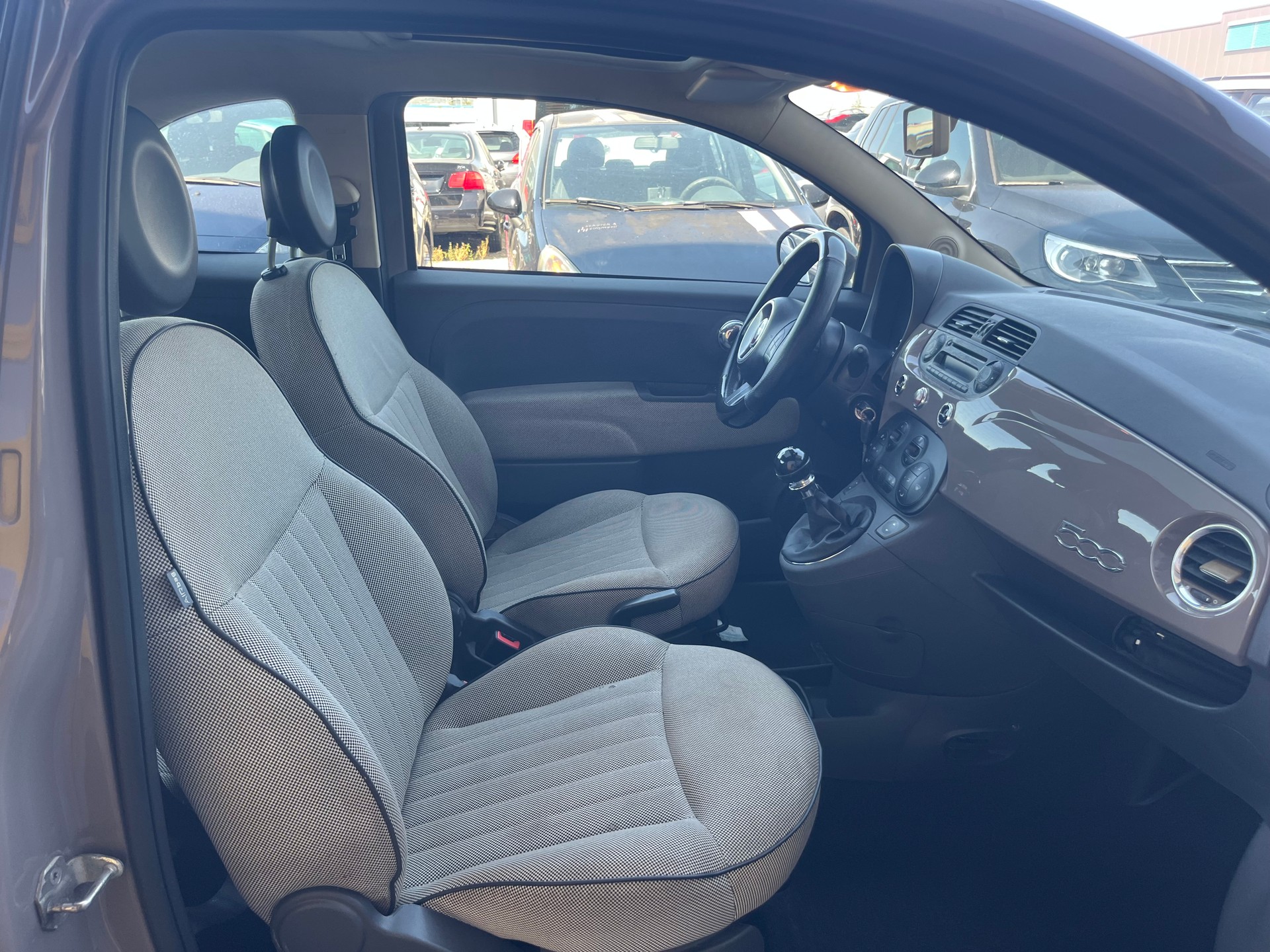 FIAT 500 1.3 JTD Lounge-image-8