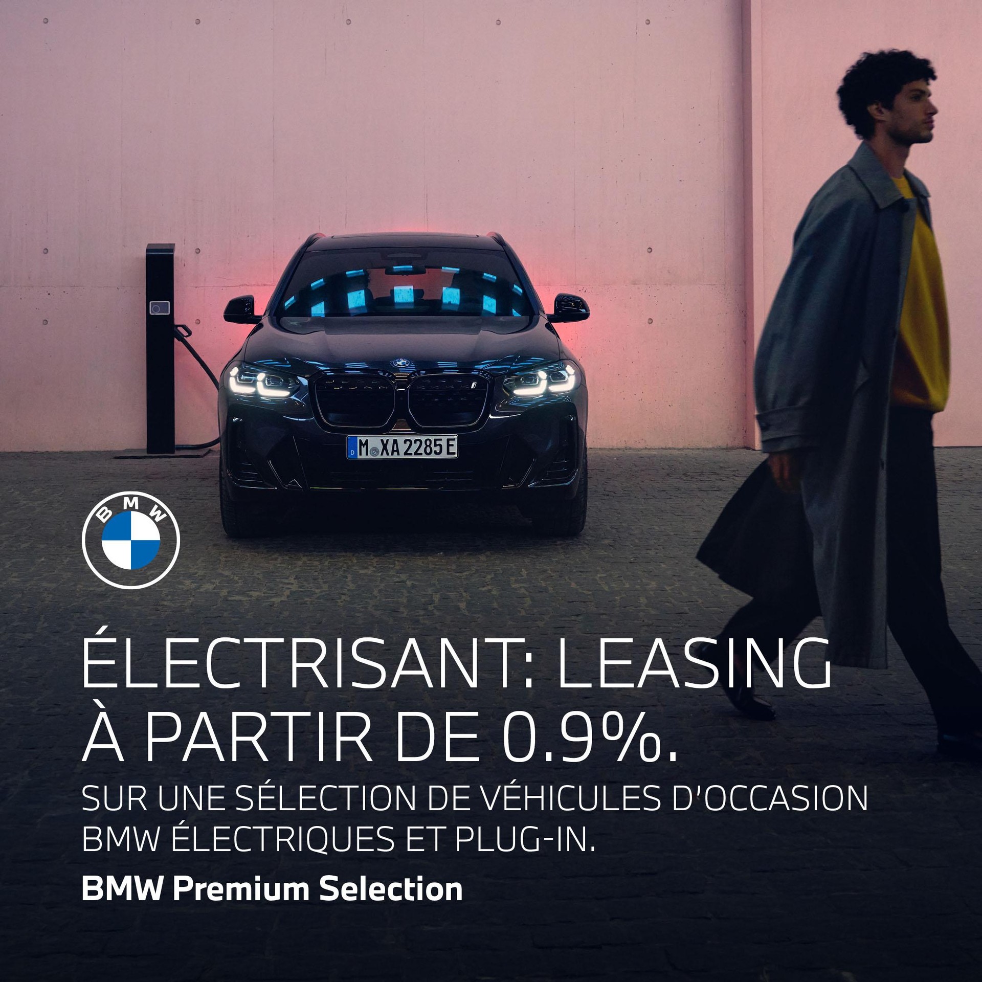 BMW M4 Competition Coupé (CH) Tansanitblau Mét.-image-8