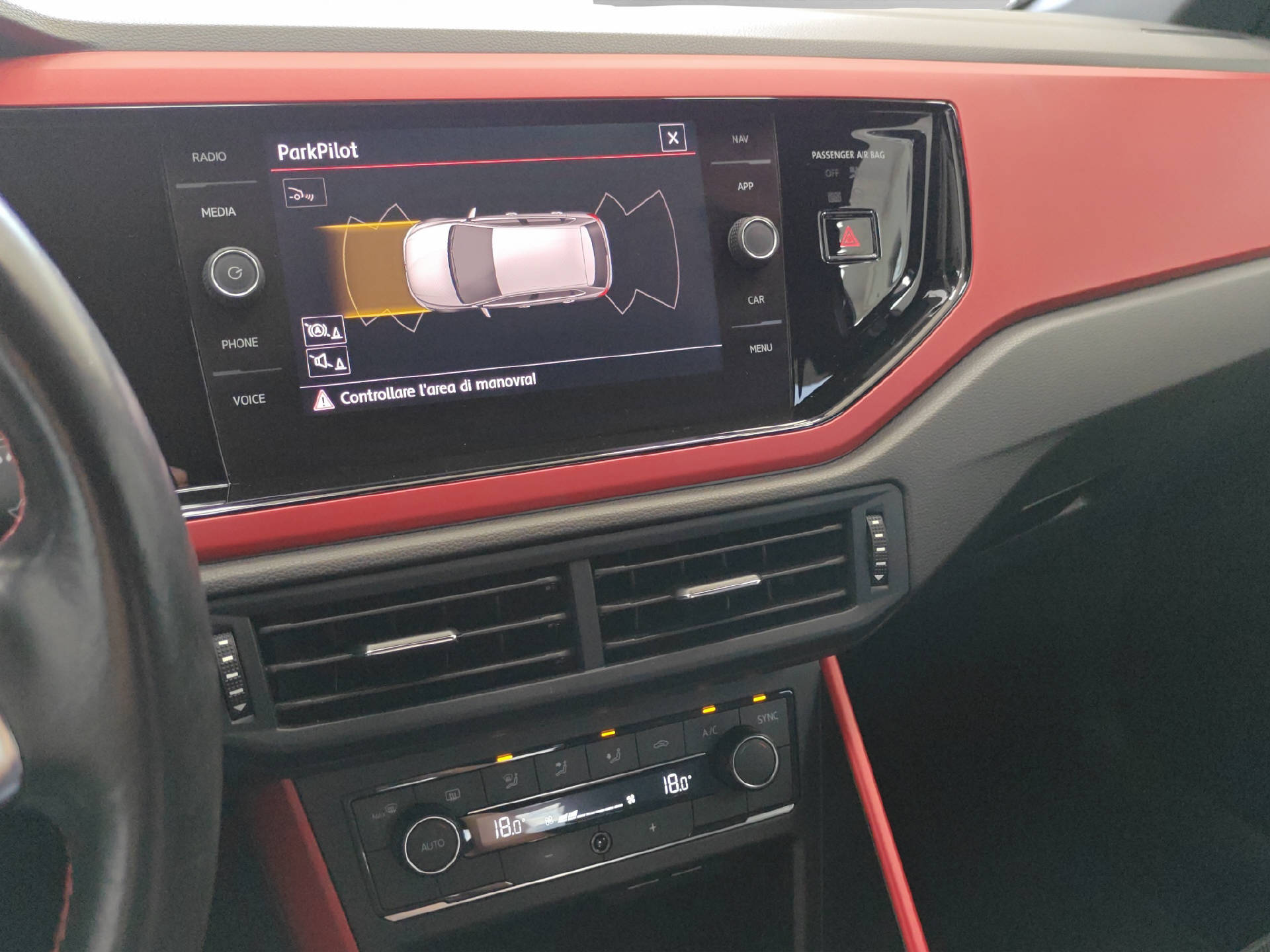 VW Polo 2.0 TSI GTI DSG-image-11
