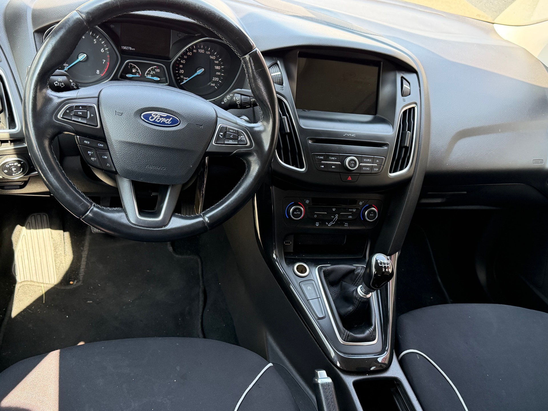 FORD 1.0 trend-image-6