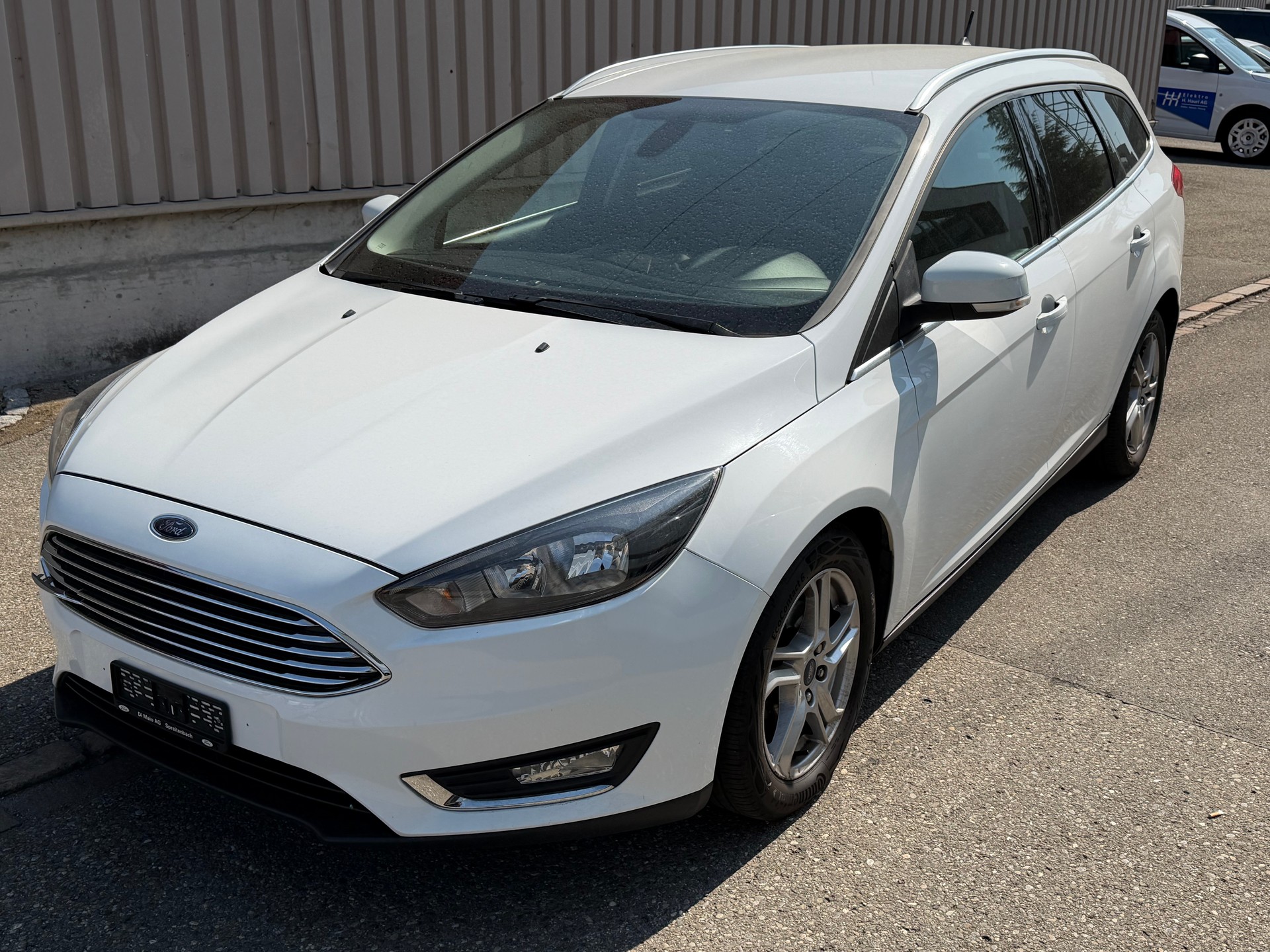 FORD 1.0 trend-image-0