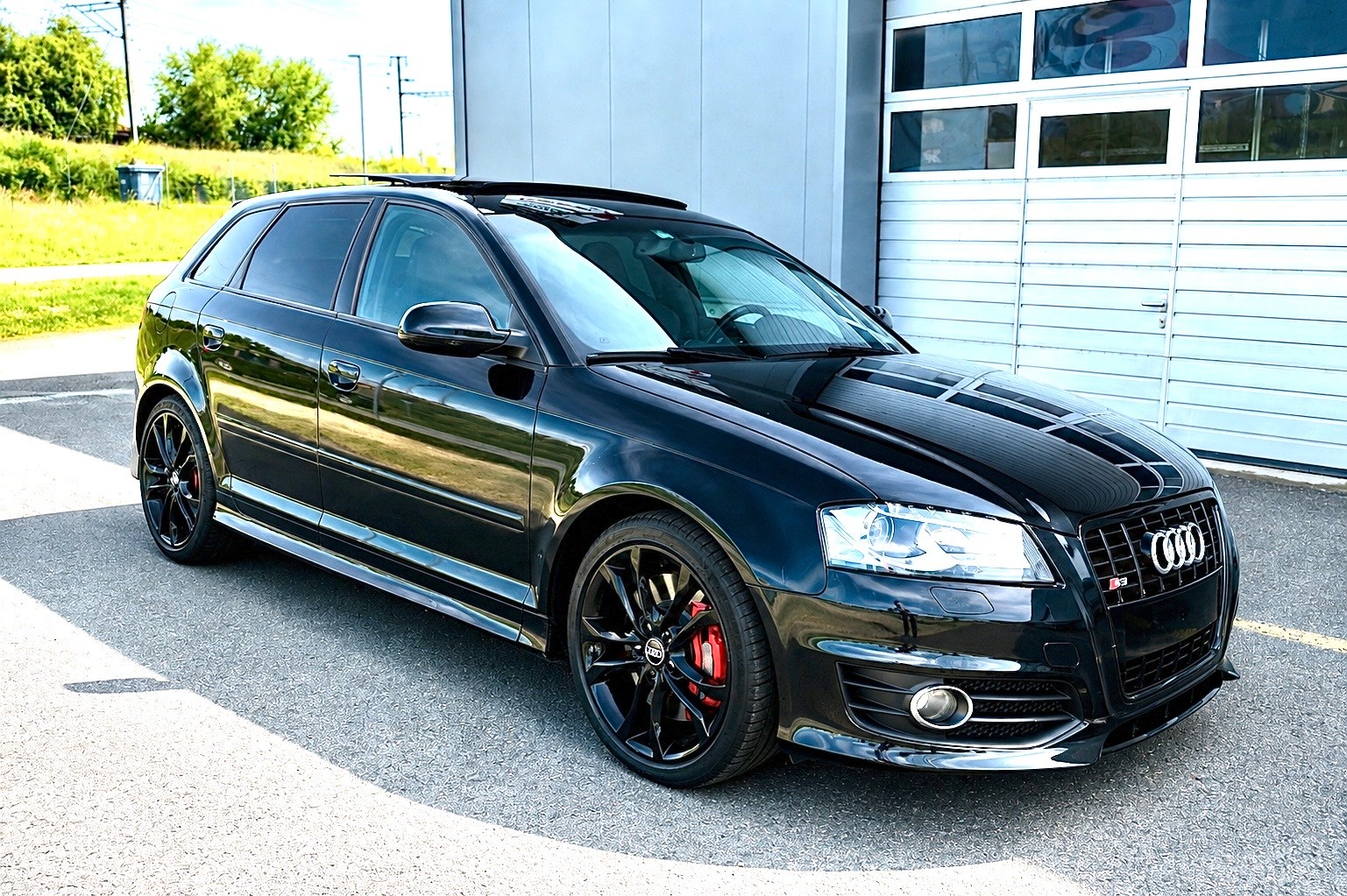 AUDI S3 Sportback 2.0 TFSI quattro-image-5