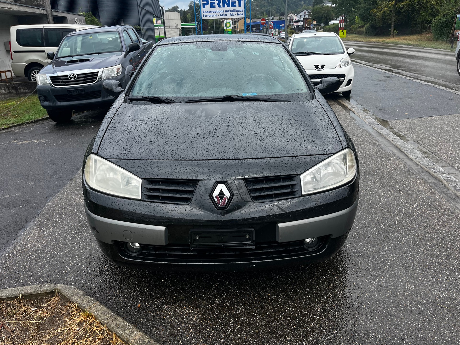 RENAULT MEGANE-image-4