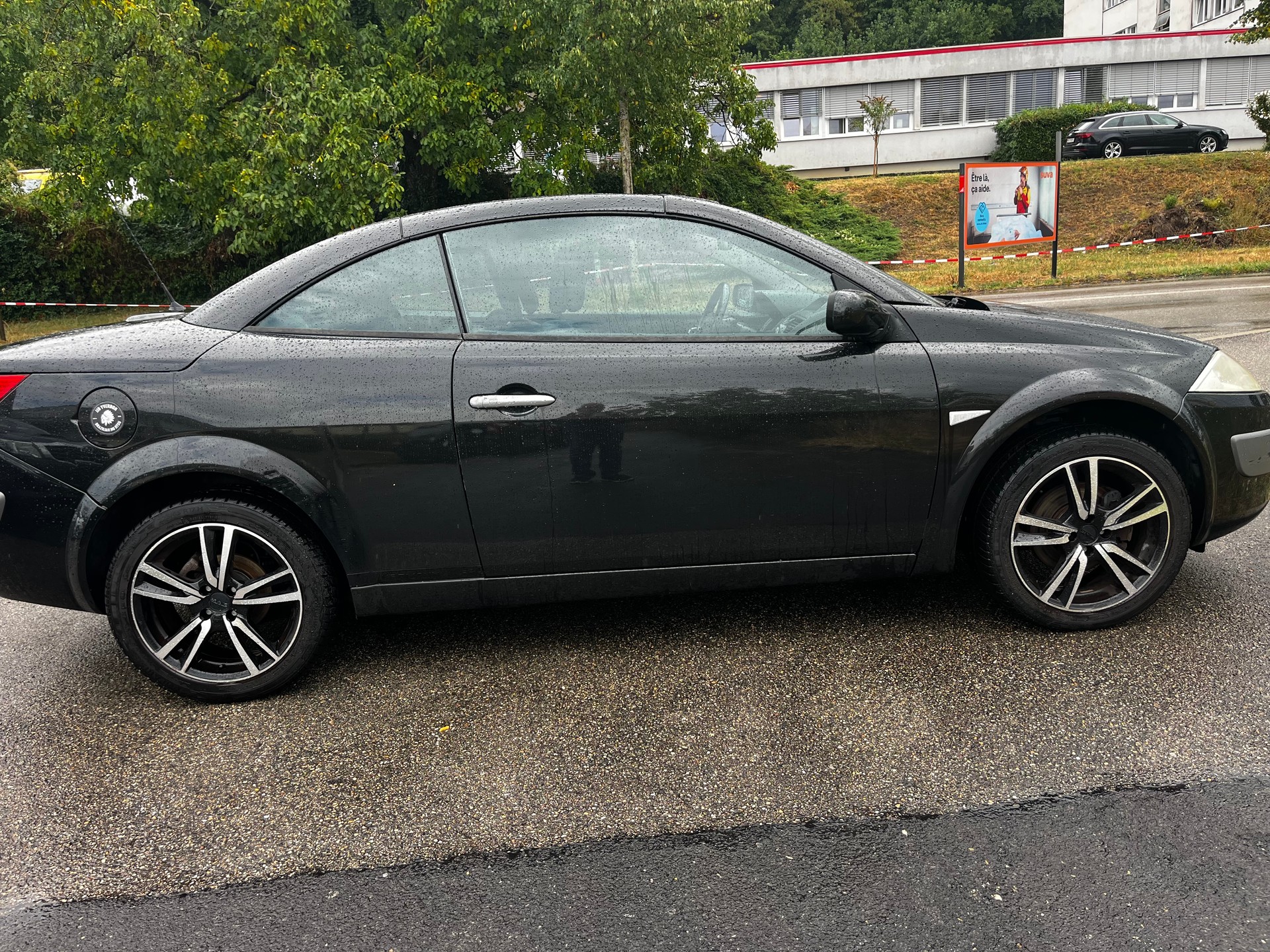 RENAULT MEGANE-image-1