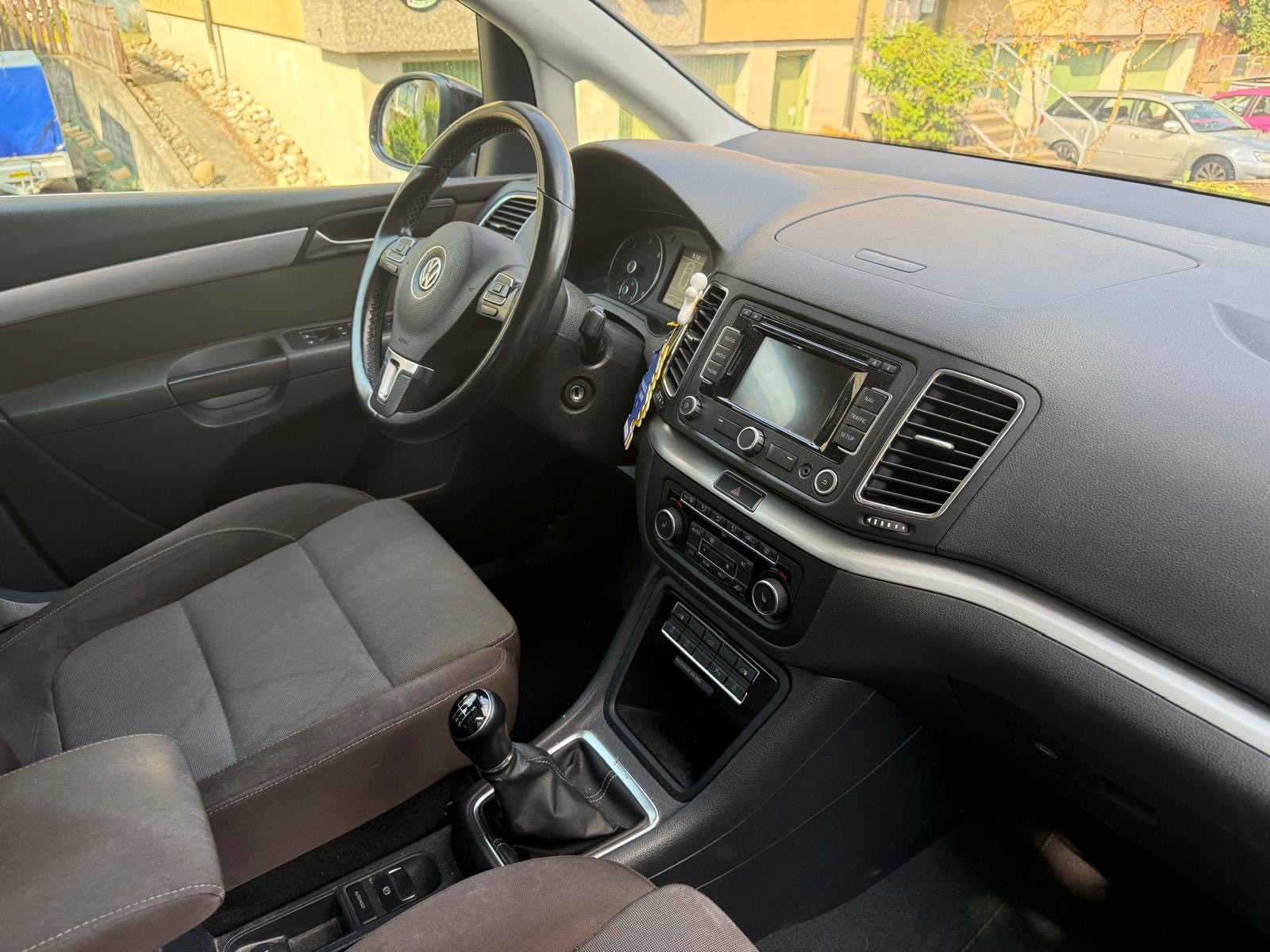 VW Sharan 2.0 TDI BMT Highline 4Motion-image-6