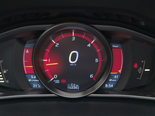 VOLVO V40 D3 Summum-image-10
