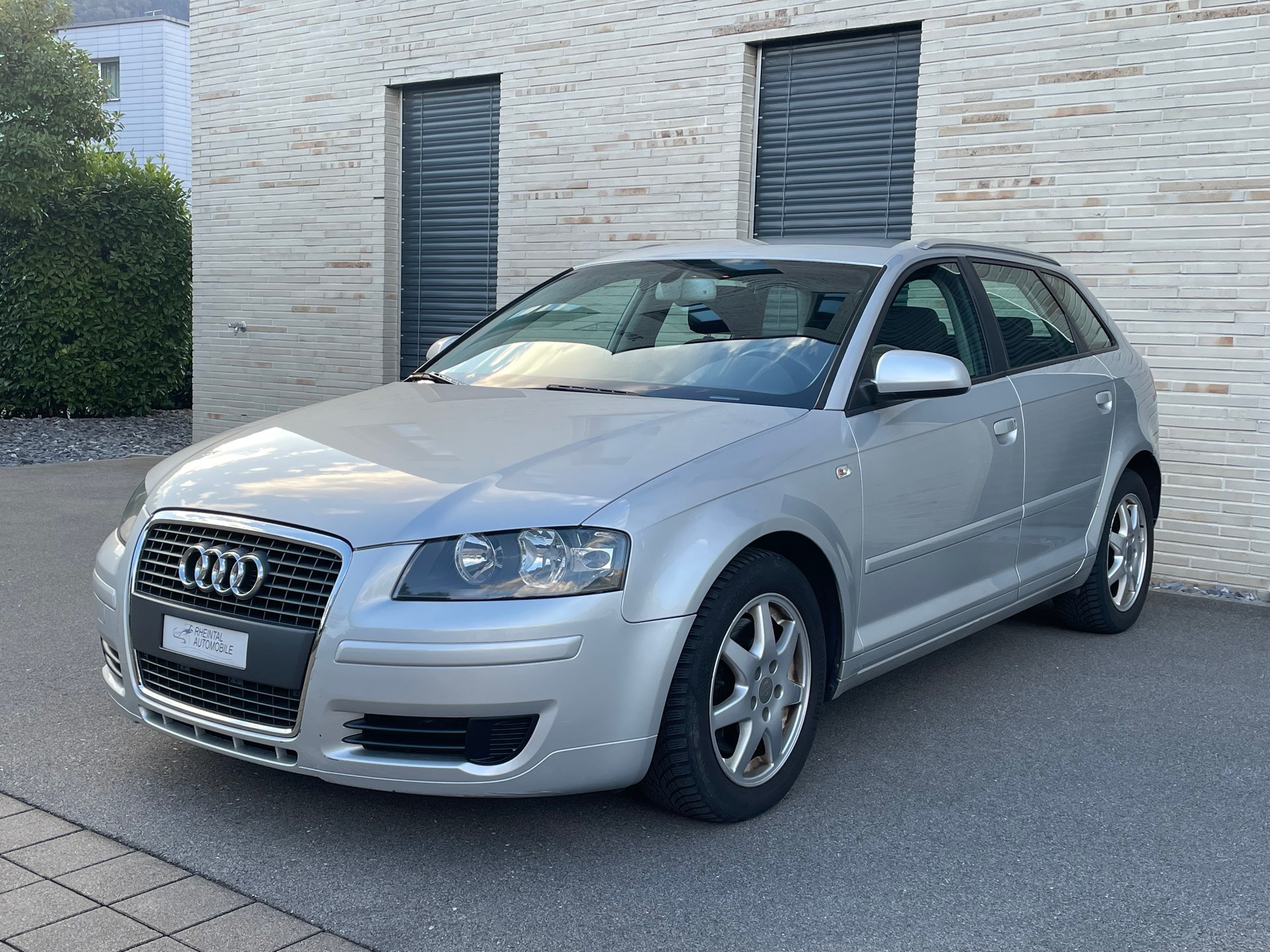 AUDI A3 Sportback 2.0 Turbo FSI Ambiente quattro-image-1