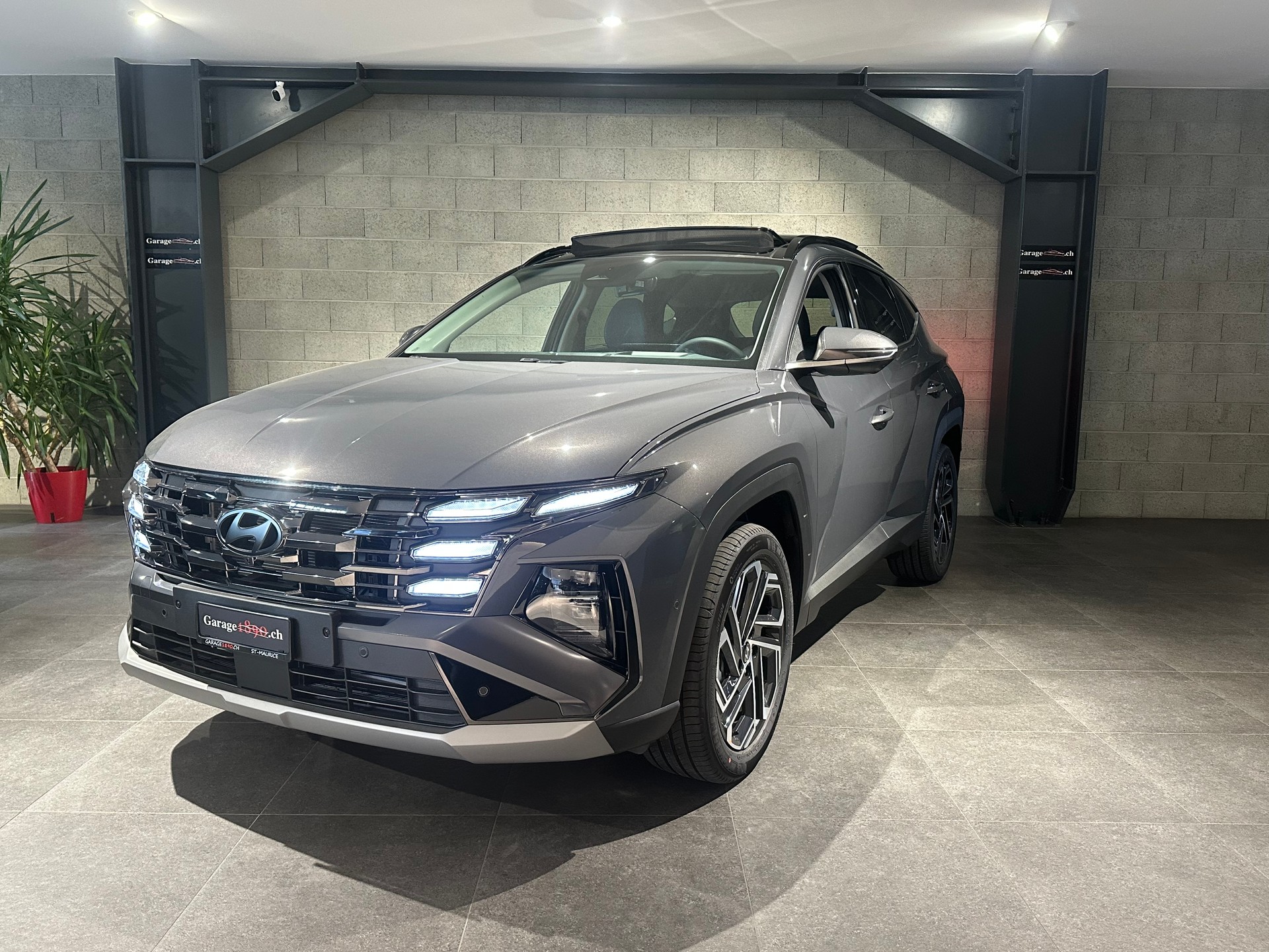 HYUNDAI Tucson 1.6 HEV Vertex Swiss Edition 4WD-image-1