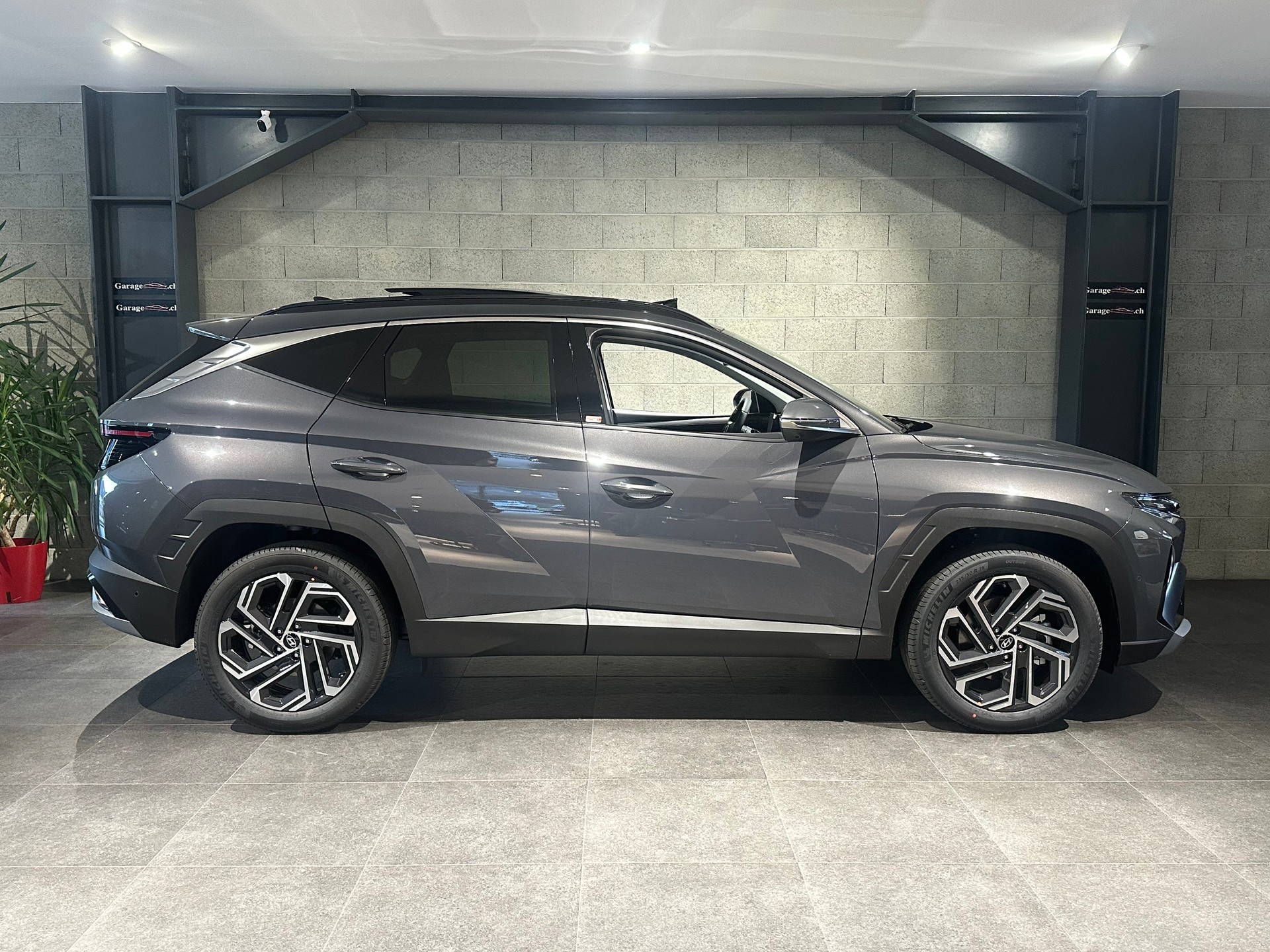HYUNDAI Tucson 1.6 HEV Vertex Swiss Edition 4WD-image-3