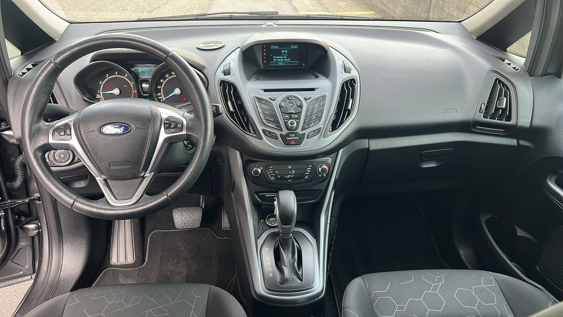 FORD B-Max 1.6 Ti-VCT Trend PowerShift-image-8