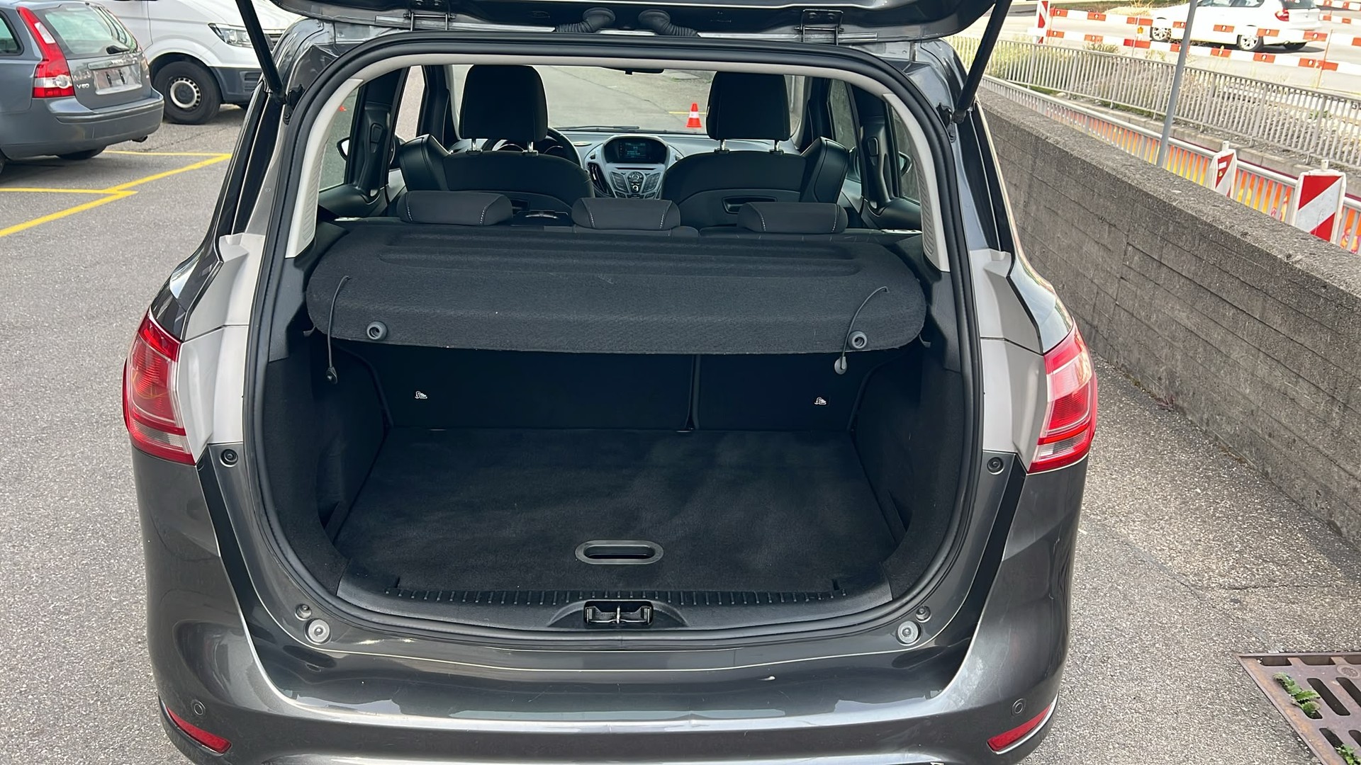 FORD B-Max 1.6 Ti-VCT Trend PowerShift-image-16