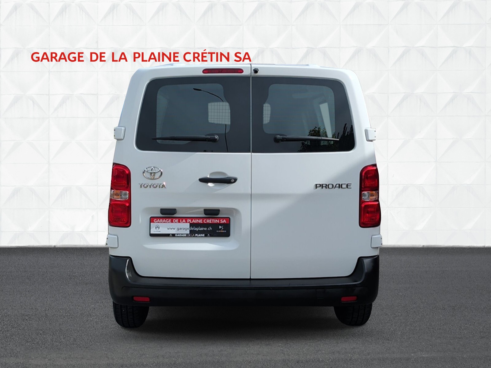 TOYOTA Proace 1.5D Panel Van Medium Active-image-4