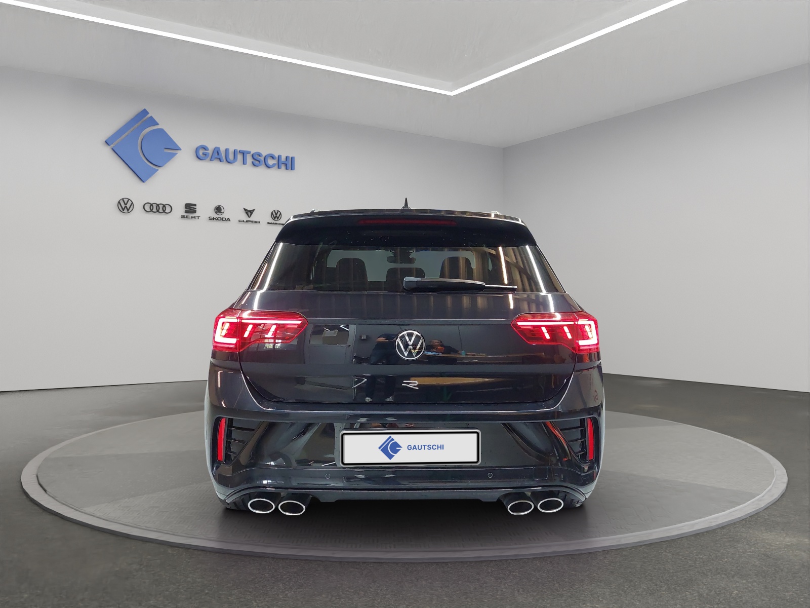 VW T-Roc 2.0 TSI R DSG 4Motion-image-3