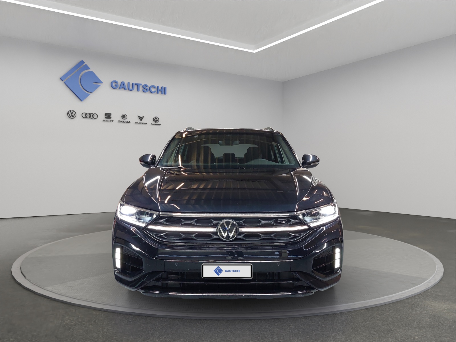 VW T-Roc 2.0 TSI R DSG 4Motion-image-4