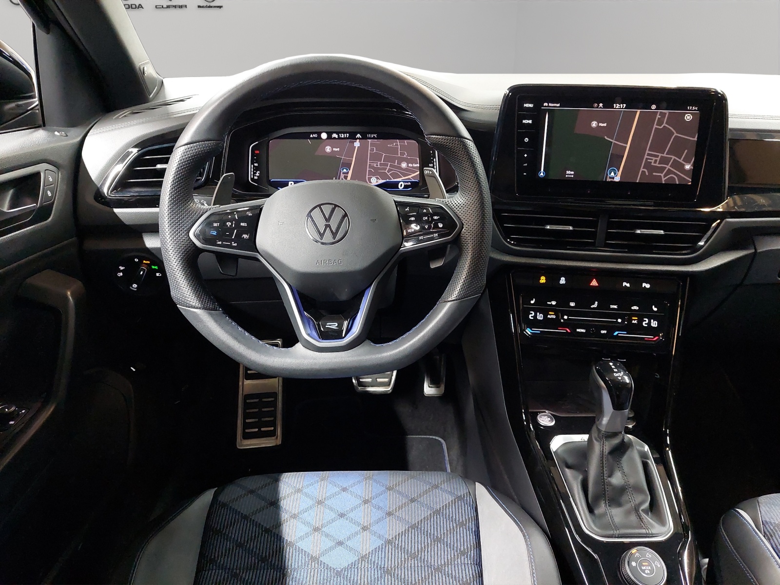 VW T-Roc 2.0 TSI R DSG 4Motion-image-6