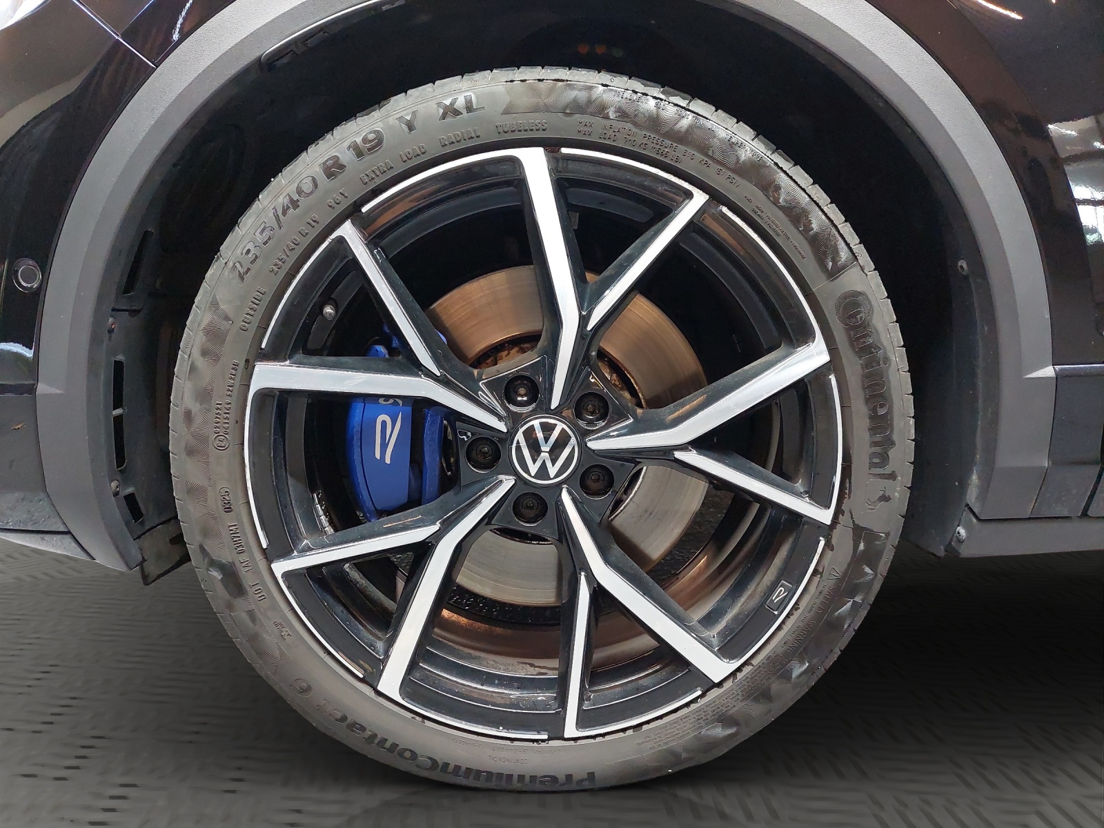 VW T-Roc 2.0 TSI R DSG 4Motion-image-13