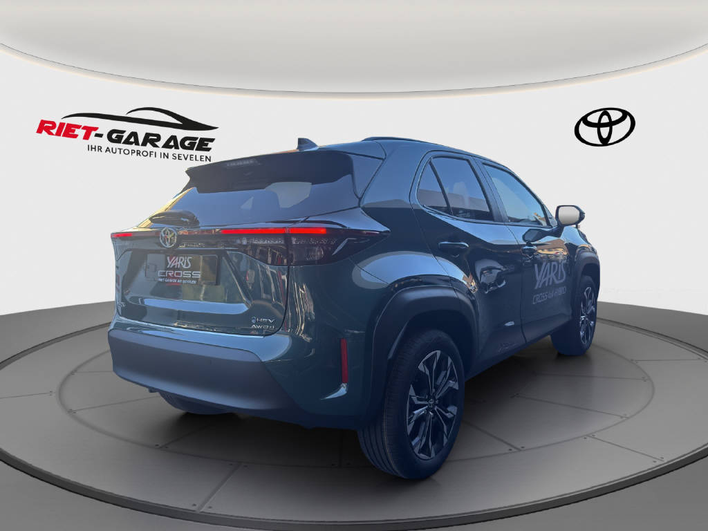 TOYOTA Yaris Cross 1.5 VVT-i HSD Trend AWD-i-image-3