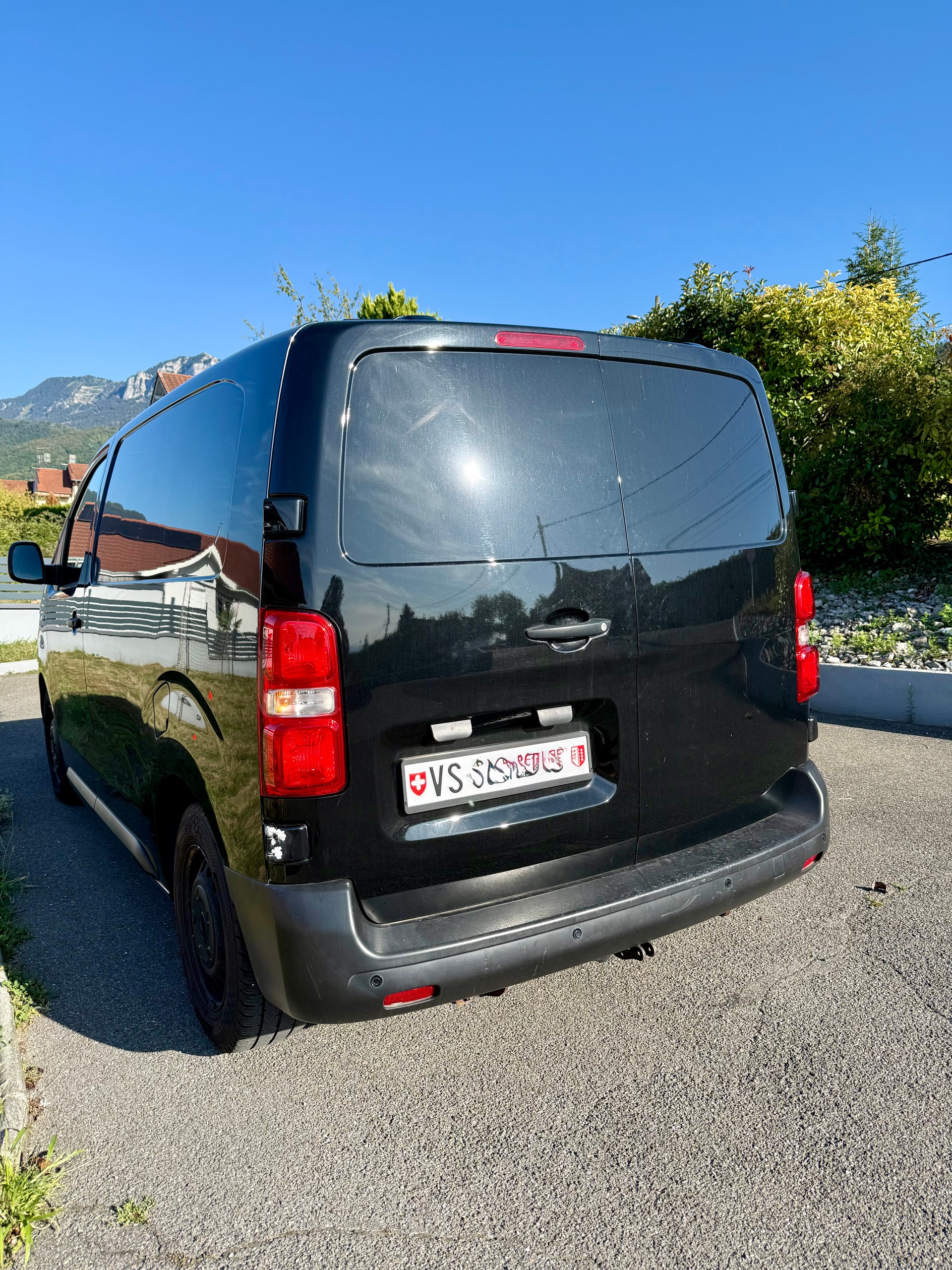 OPEL 1.5 CDTI 102 Essentia S/S-image-0