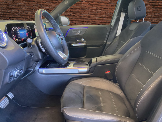 MERCEDES-BENZ GLB 220 4Matic 8G-Tronic-image-11