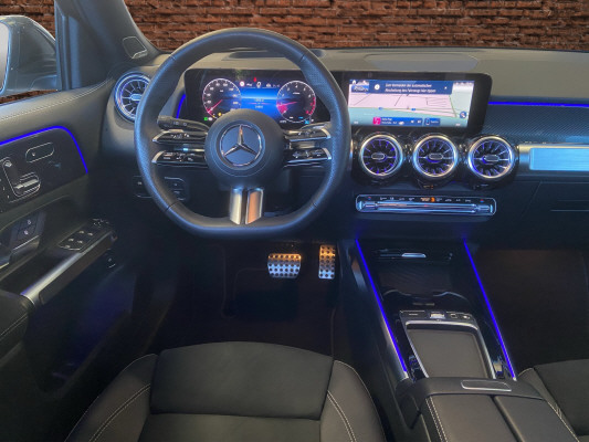 MERCEDES-BENZ GLB 220 4Matic 8G-Tronic-image-10