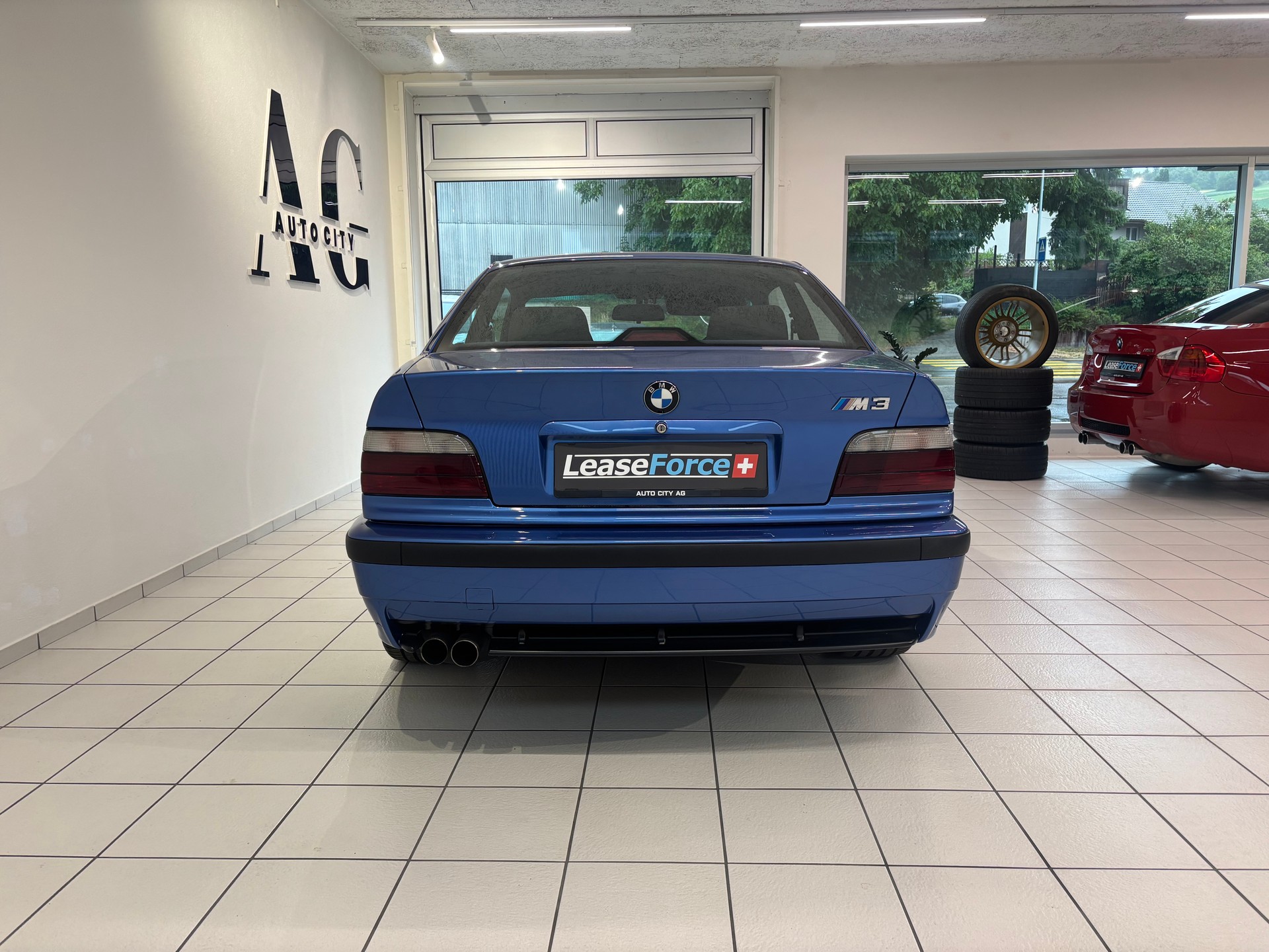 BMW M3 Coupé-image-3