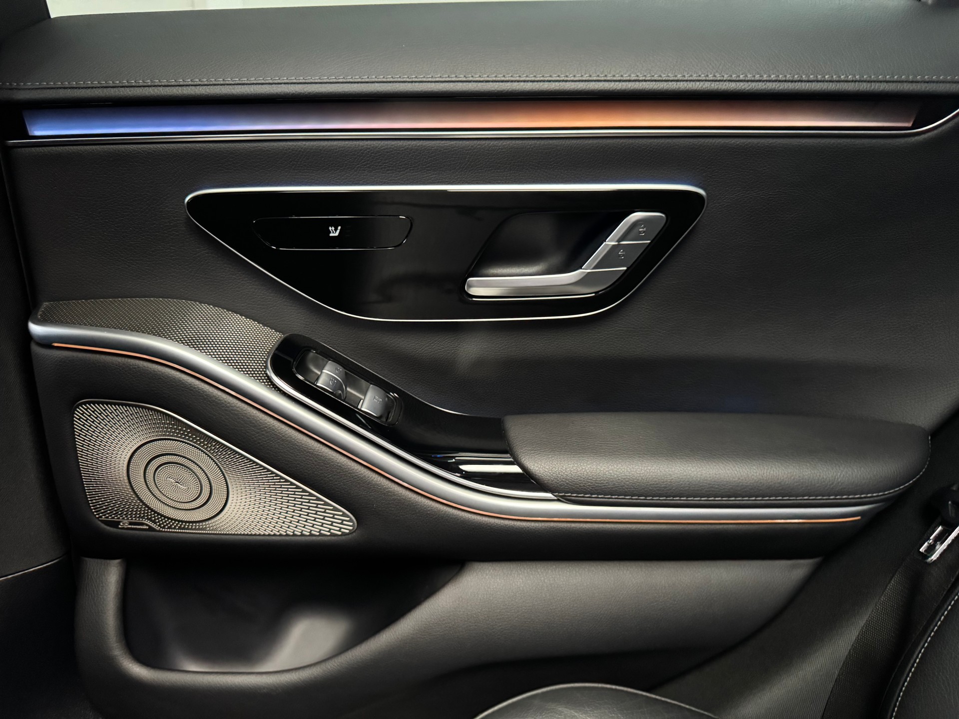 MERCEDES-BENZ S 350 d 4Matic AMG Line 9G-Tronic-image-23