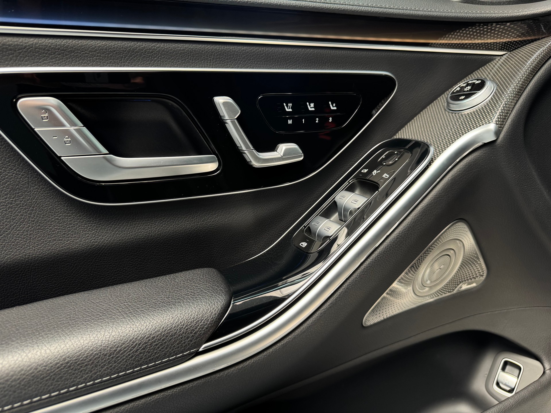 MERCEDES-BENZ S 350 d 4Matic AMG Line 9G-Tronic-image-16