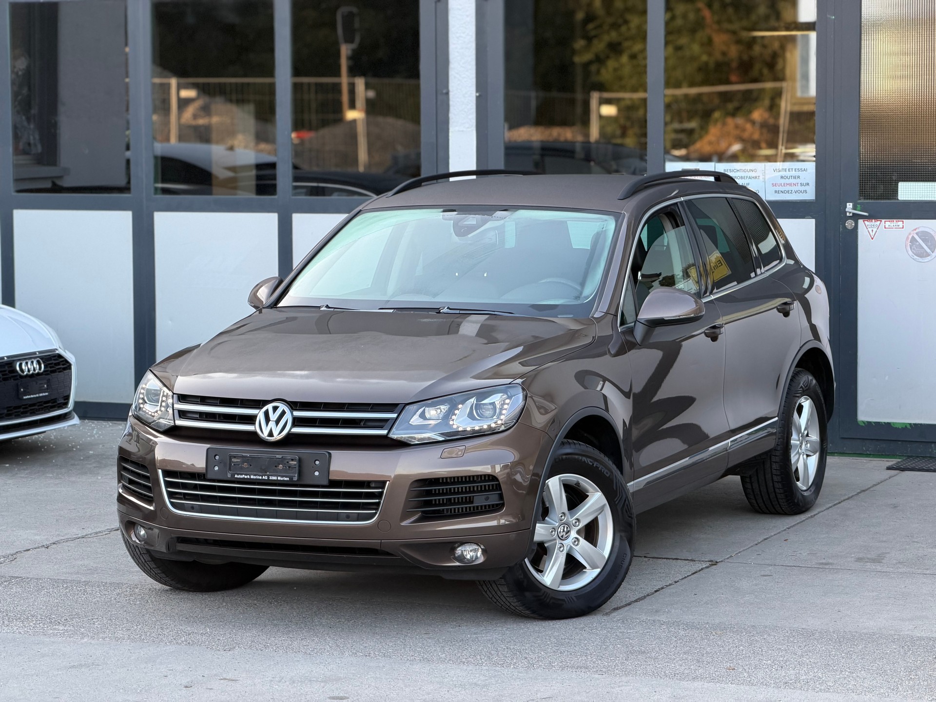 VW Touareg 3.0 TDI BlueMotion Technology Tiptronic-image-0