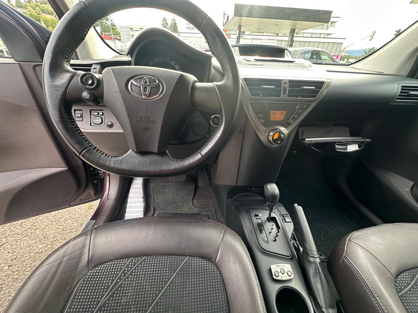 TOYOTA iQ3 1.33 Dual VVT-i Multidrive-image-9