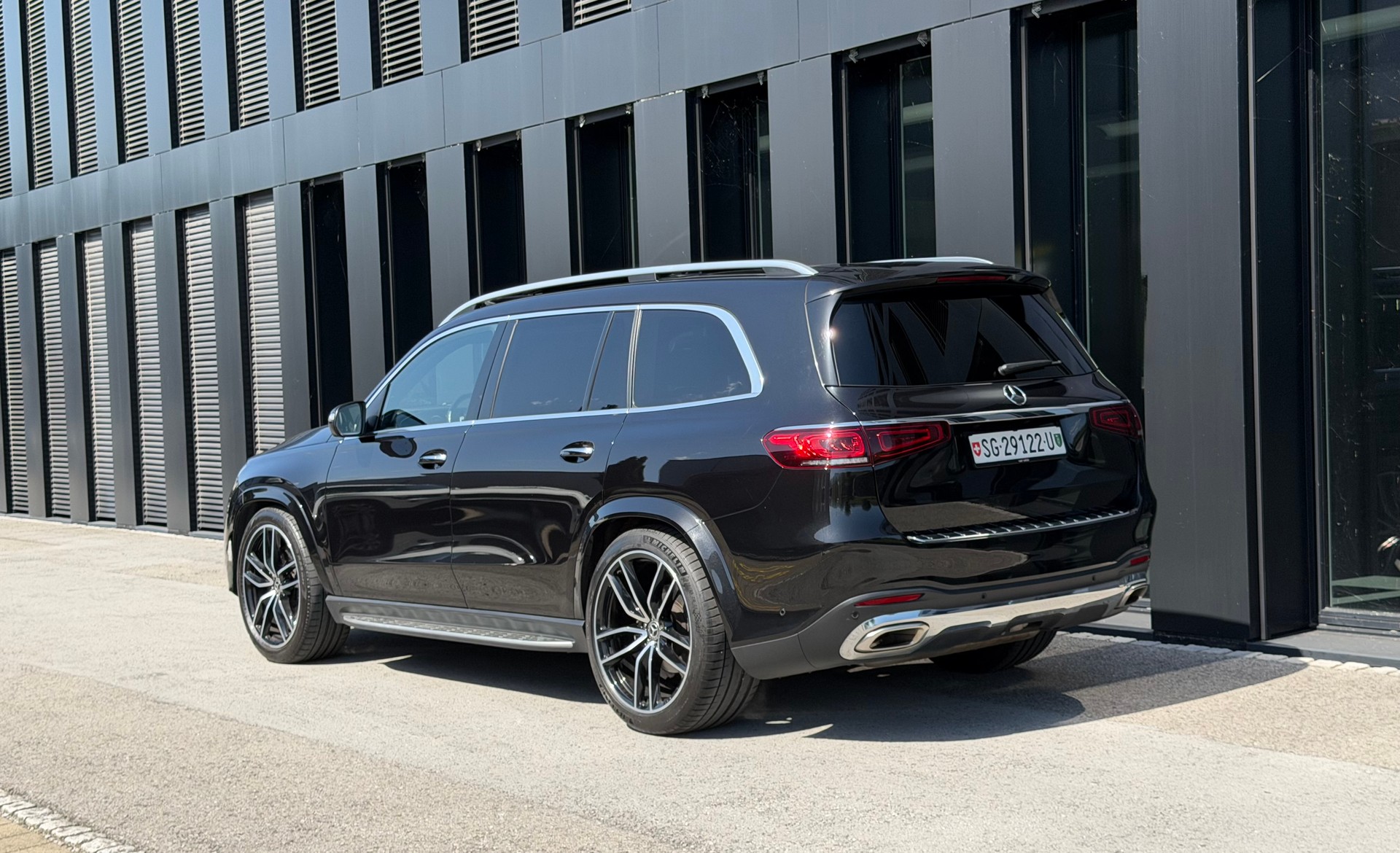 MERCEDES-BENZ GLS 580 4Matic AMG Line ♦️ab Service*Topausstattung*1.Hand♦️-image-1