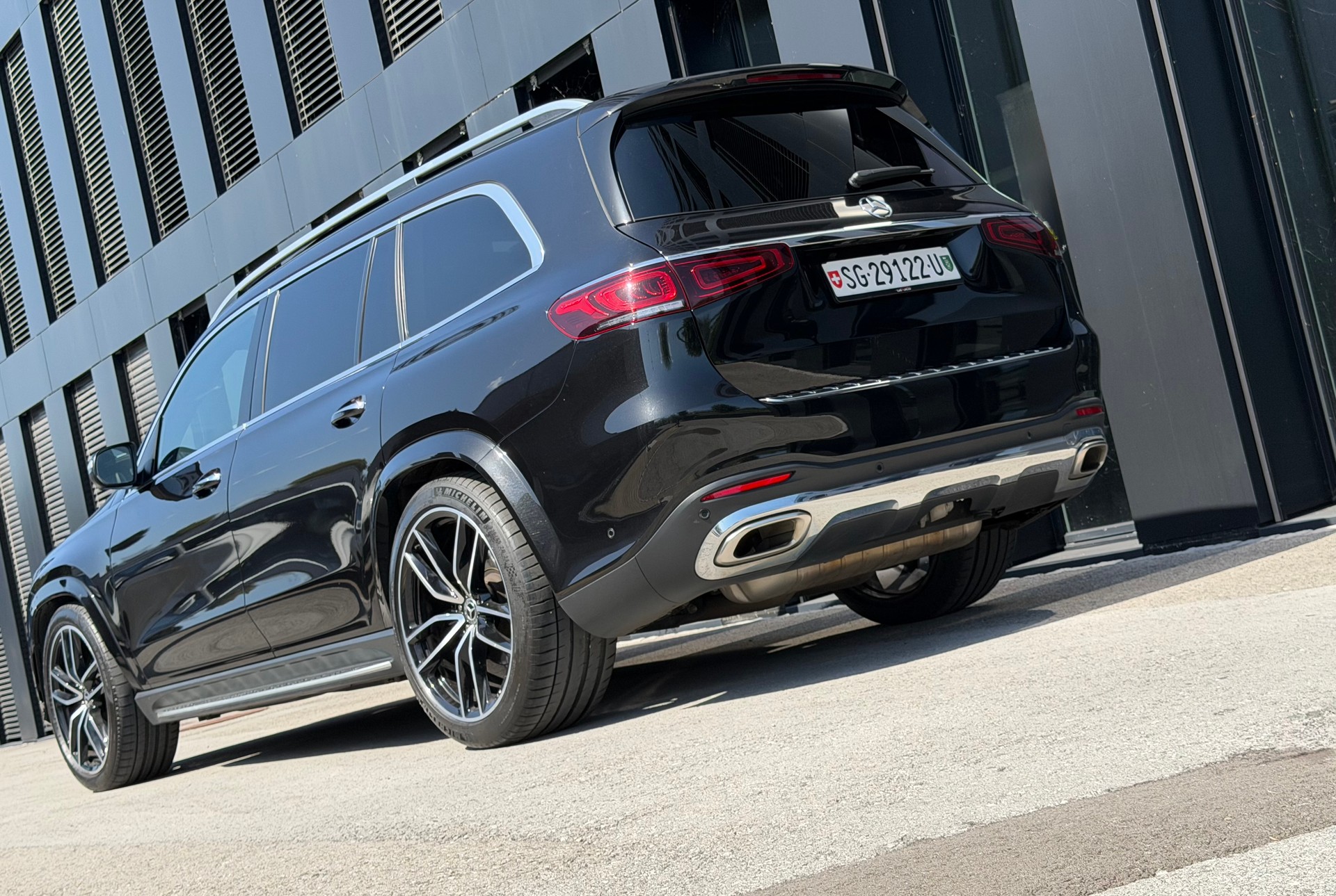 MERCEDES-BENZ GLS 580 4Matic AMG Line ♦️ab Service*Topausstattung*1.Hand♦️-image-3