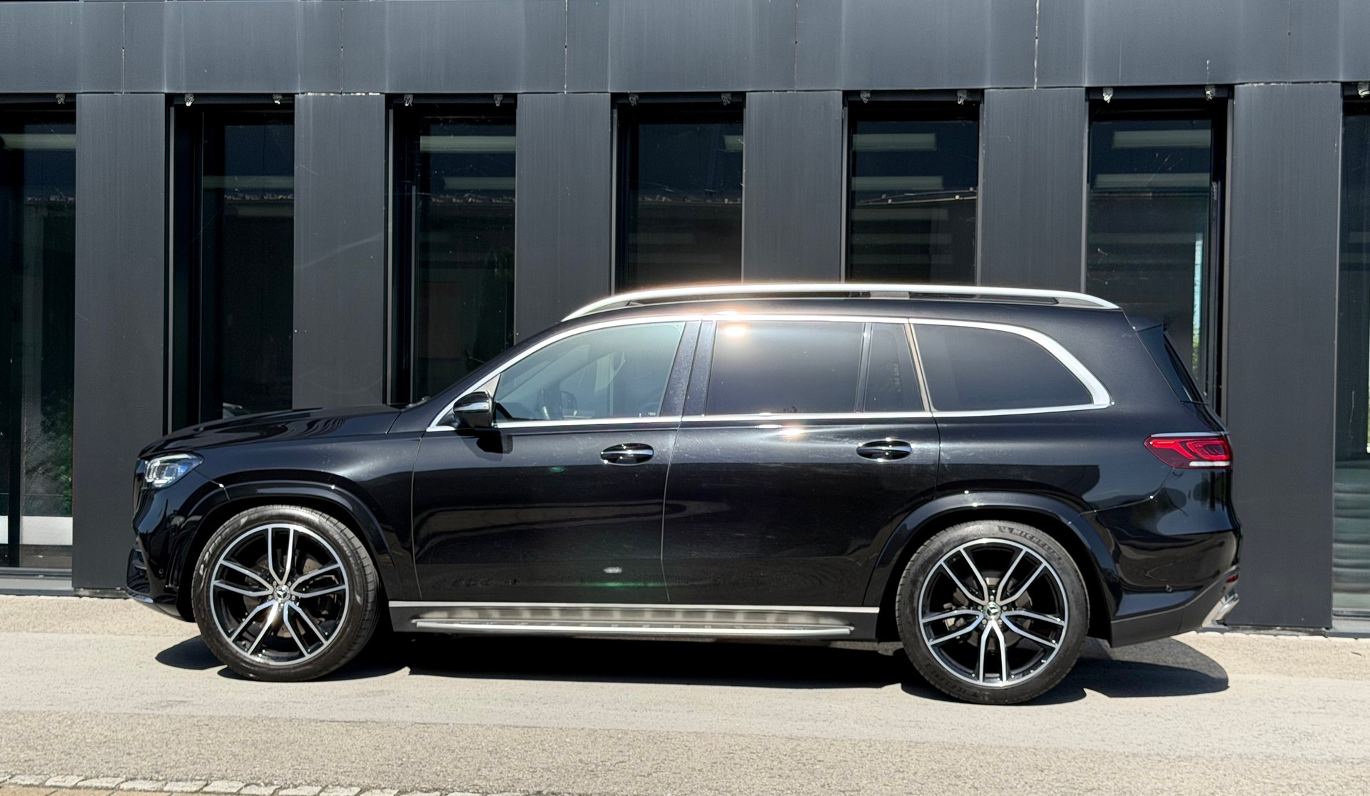 MERCEDES-BENZ GLS 580 4Matic AMG Line ♦️ab Service*Topausstattung*1.Hand♦️-image-13