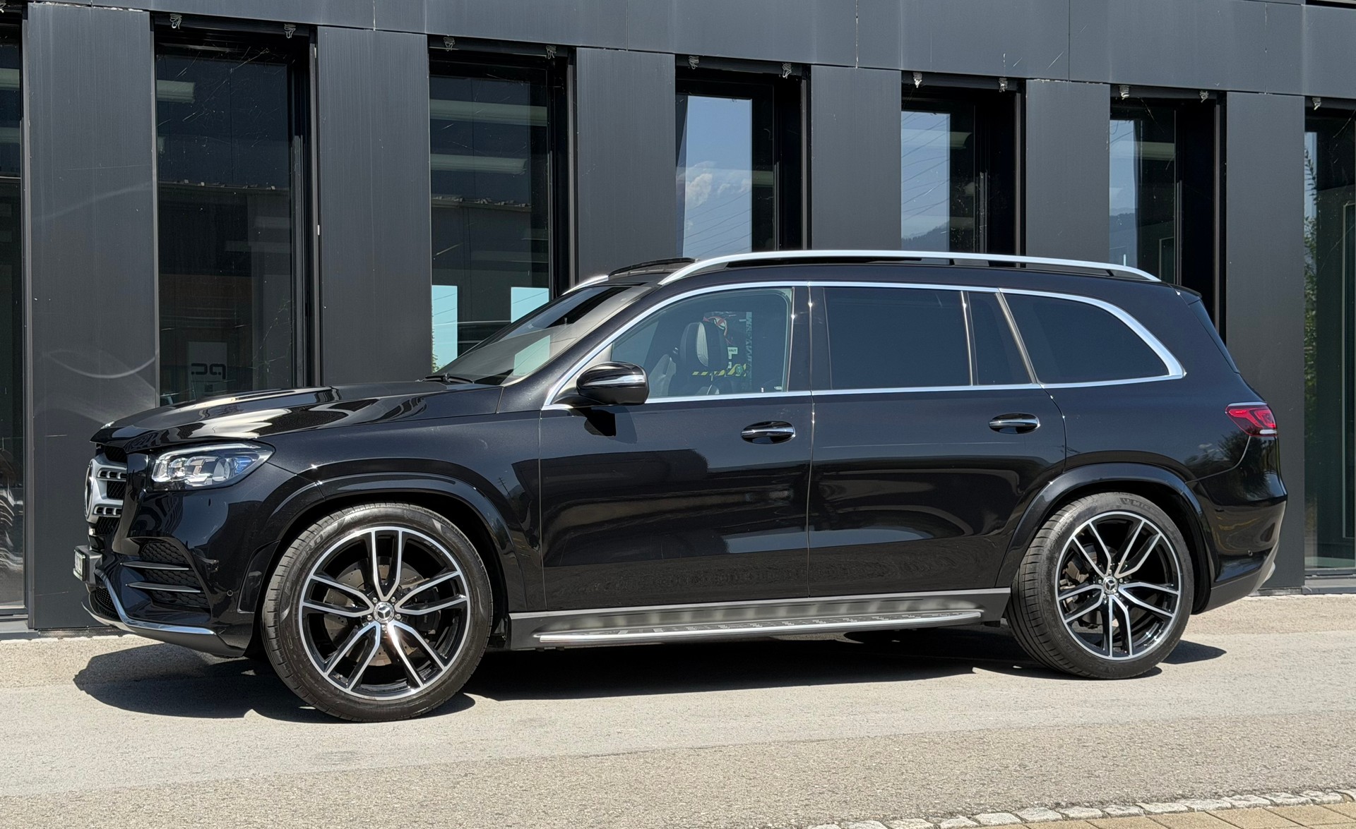 MERCEDES-BENZ GLS 580 4Matic AMG Line ♦️ab Service*Topausstattung*1.Hand♦️-image-6