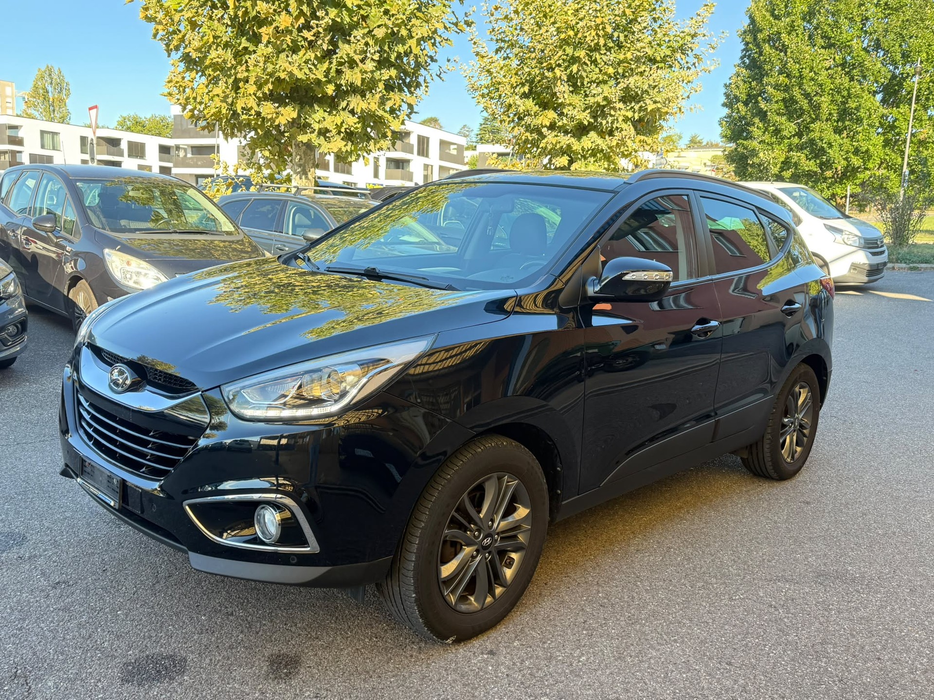 HYUNDAI iX 35 2.0 CRDi Style 4WD-image-9