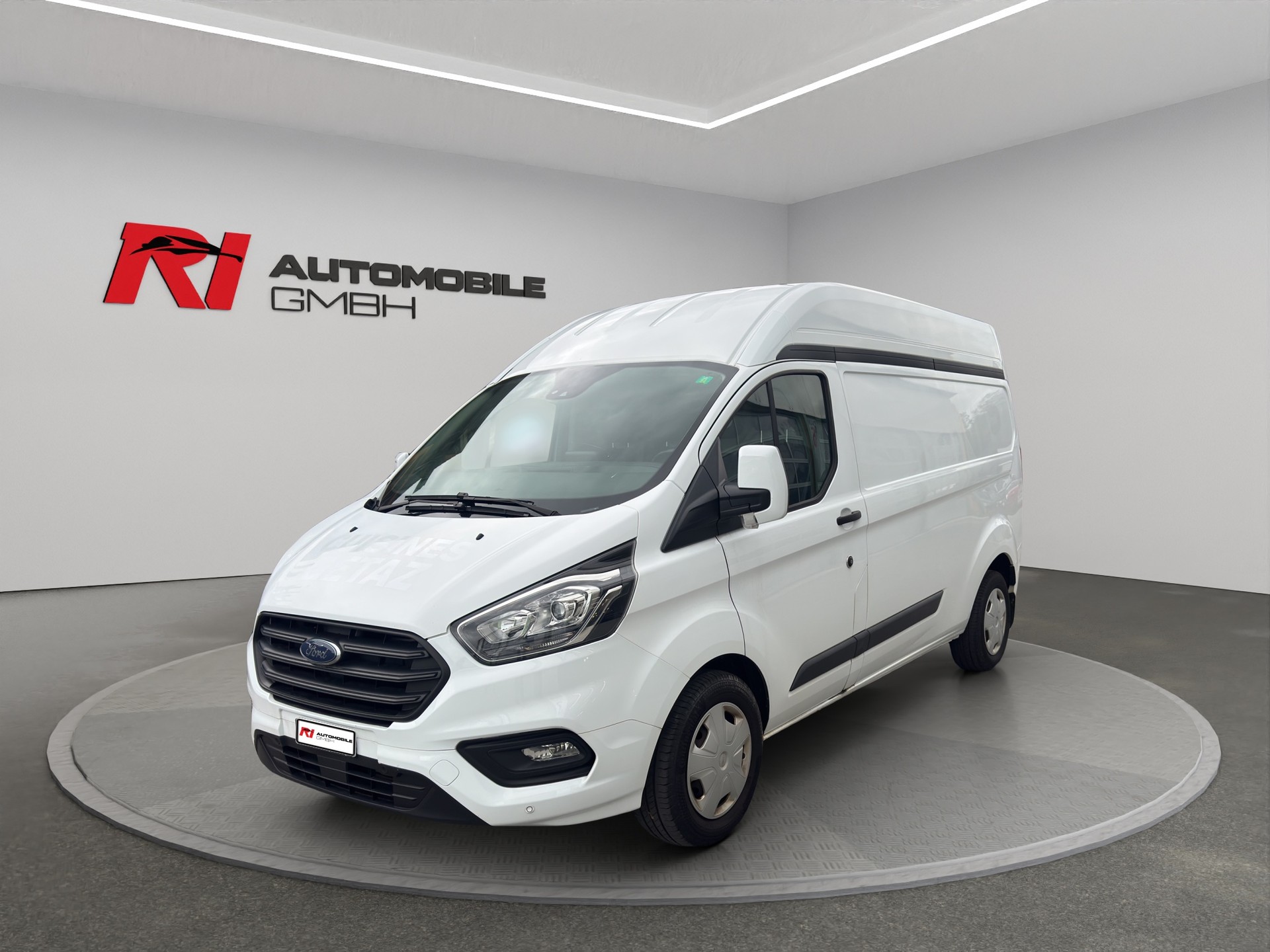 FORD Transit Custom Van 320 L2H1 Limited A-image-0