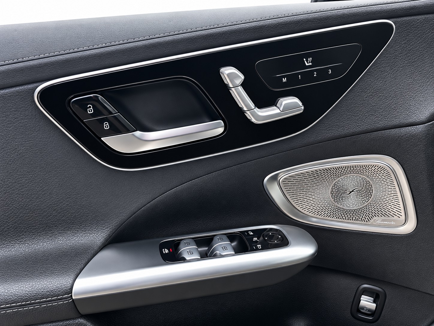 MERCEDES-BENZ C 300 AMG Line 4matic * Panorama * Pack Sport Black * Fahrassistenz Plus CH FAHRZEUG *-image-18